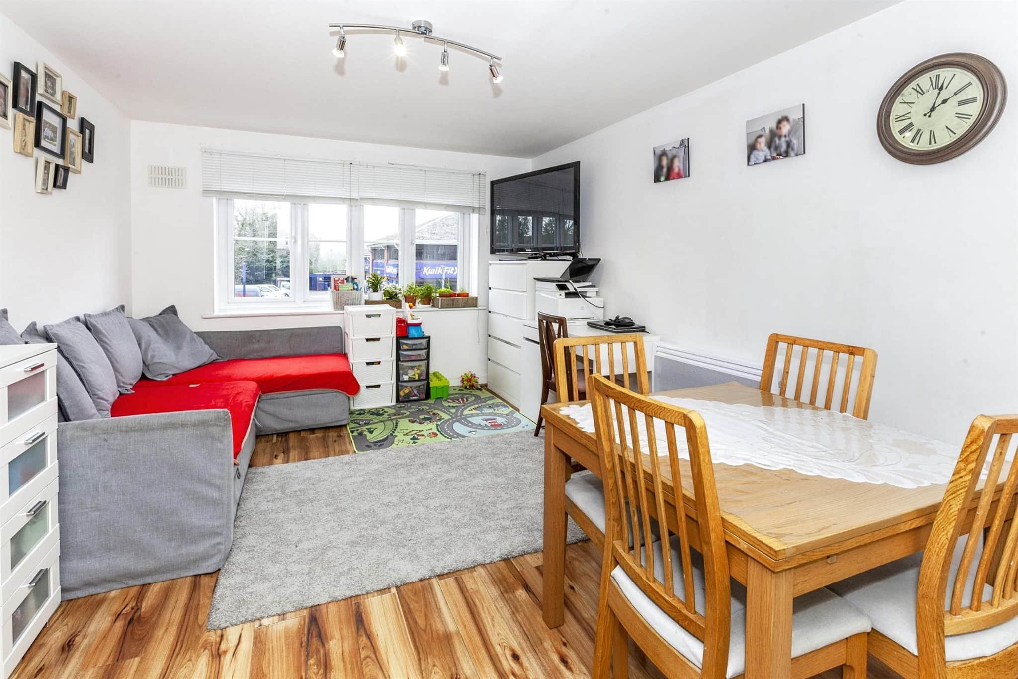 Property at Bath Road, Slough