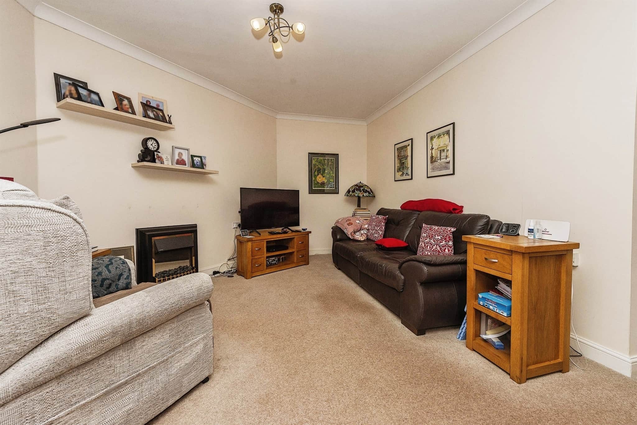 Property at Batchwood View, St. Albans