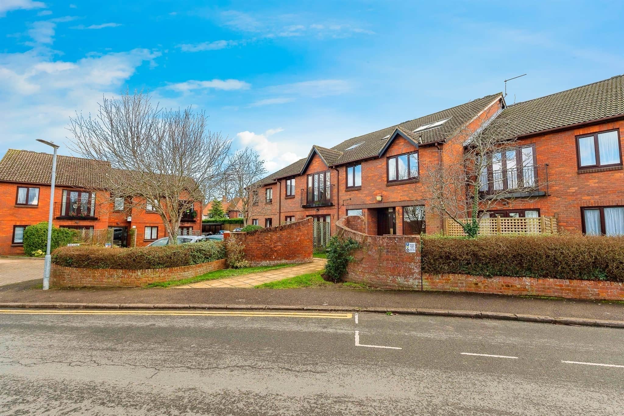Property at Batchwood View, St. Albans