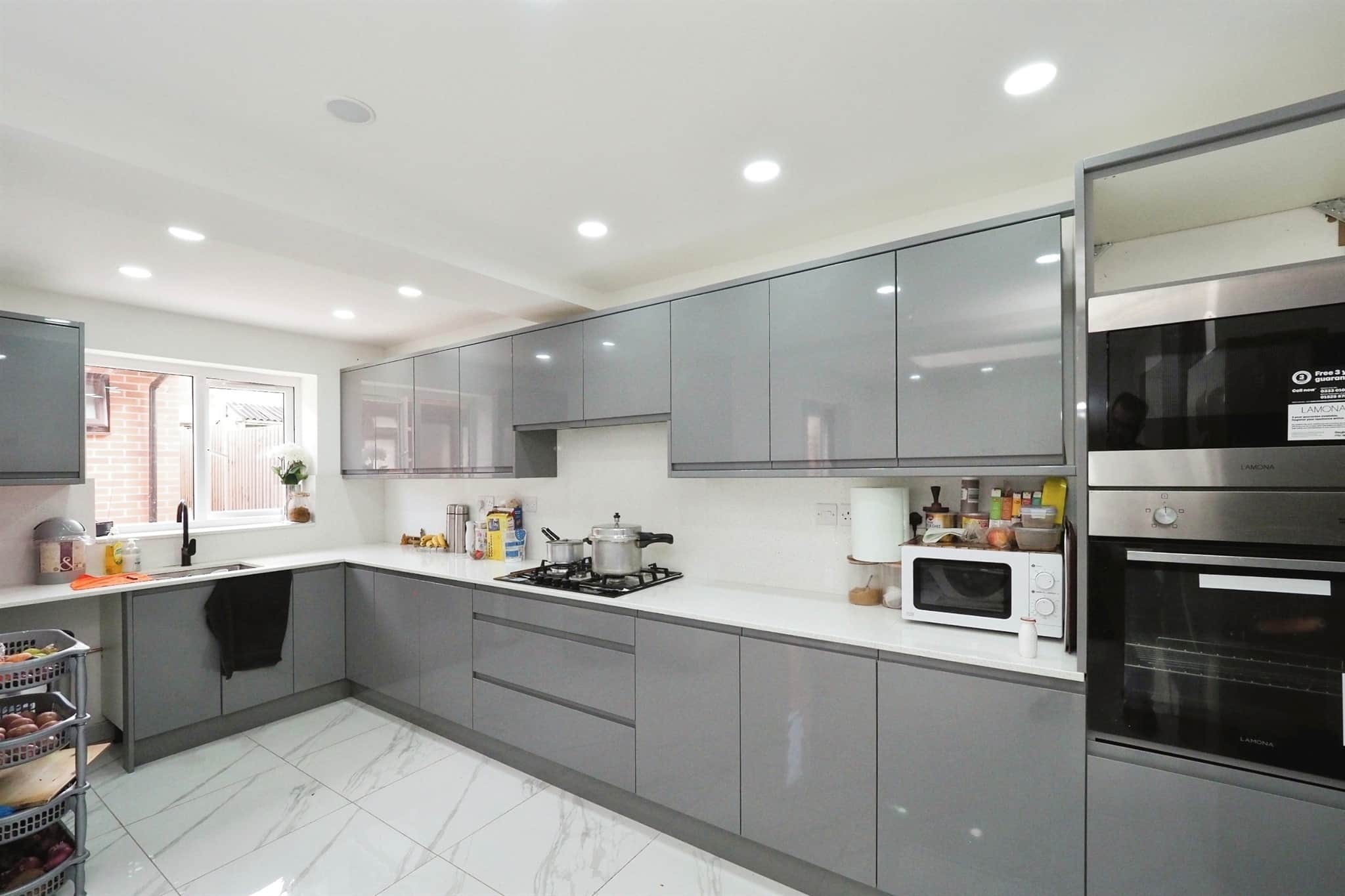 Property at Marsh Close, Leicester