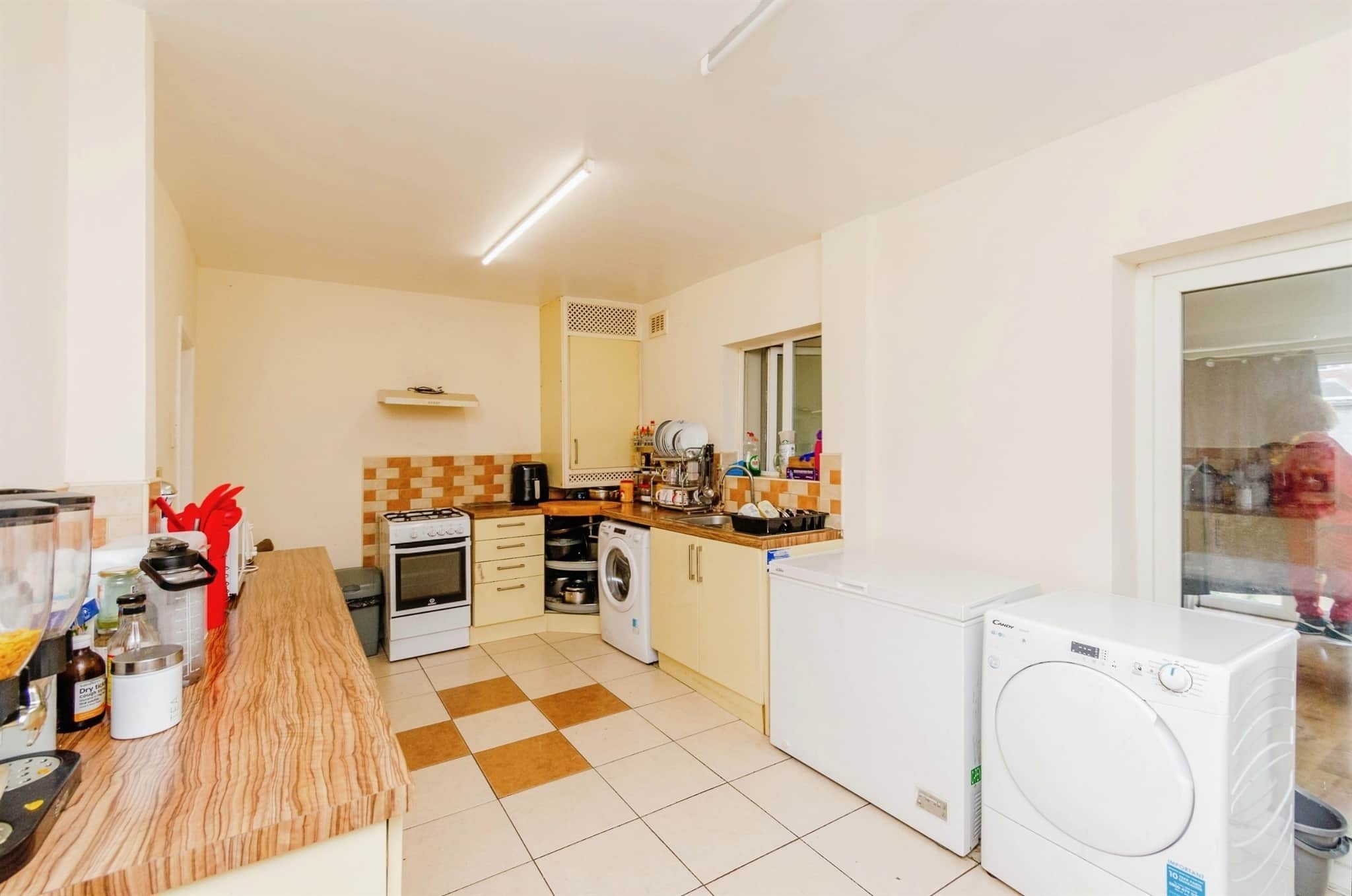 Property at Kelvin Place, Walsall