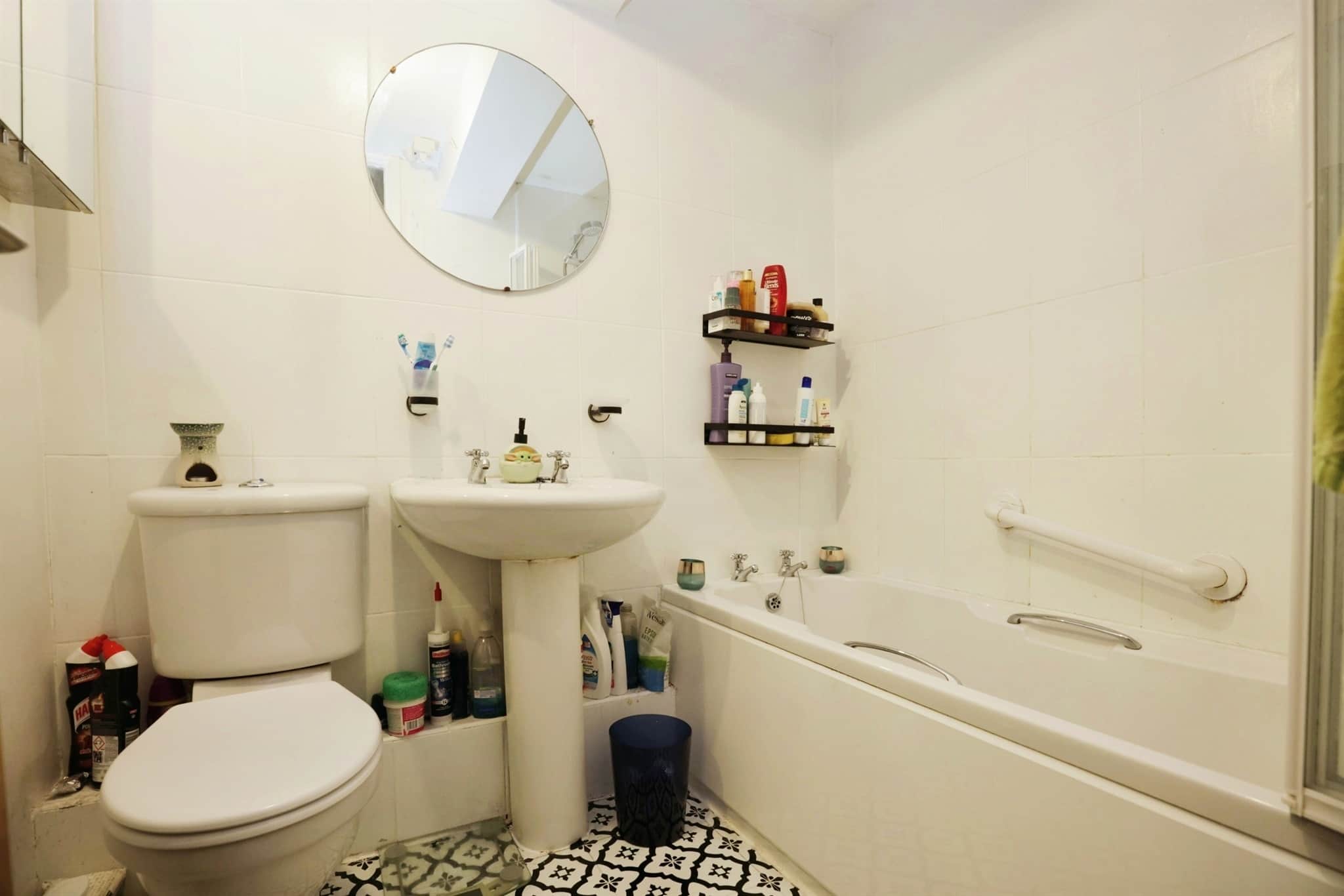 Property at Ladbroke Hall, Ladbroke, Southam