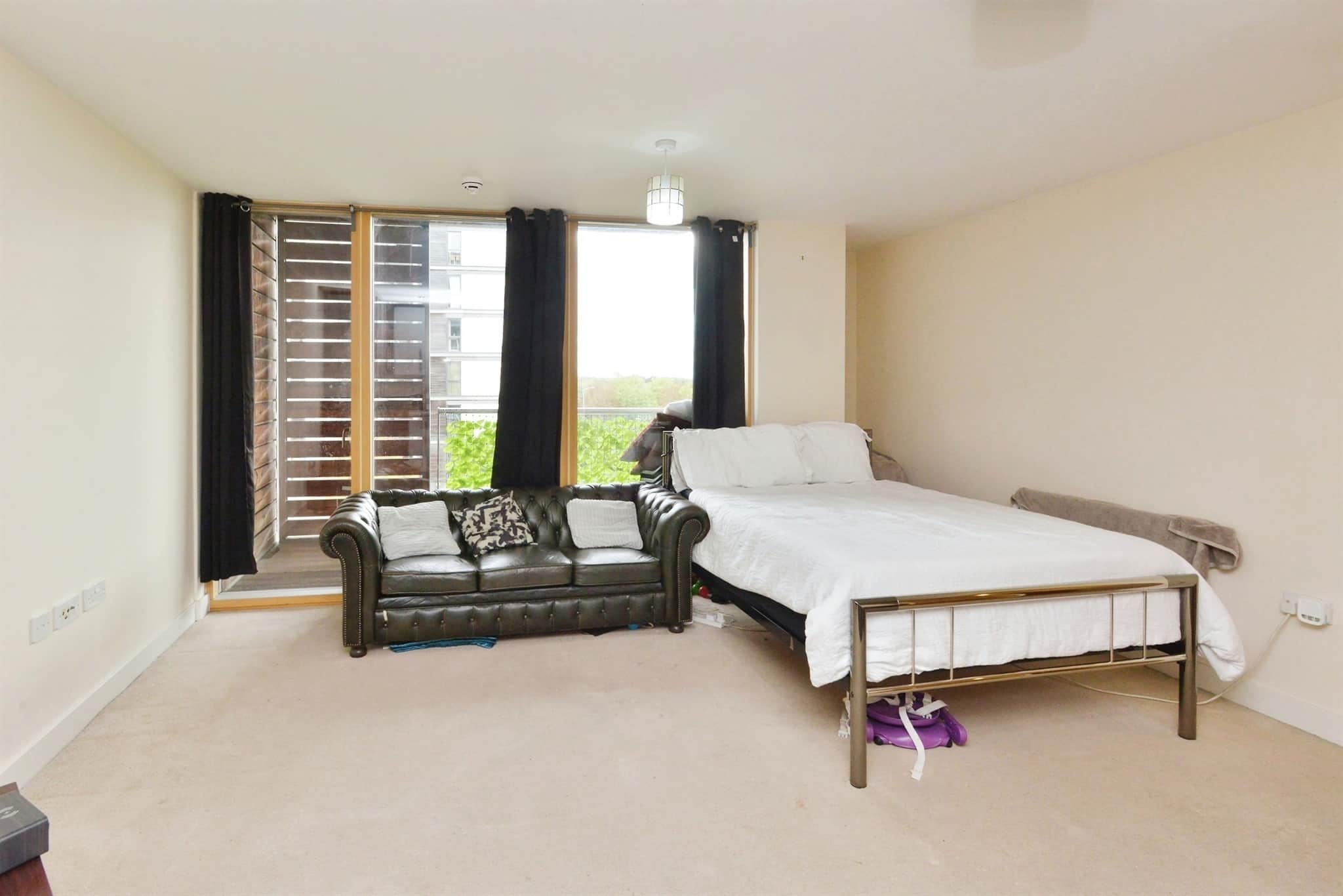 Property at South Row, MILTON KEYNES