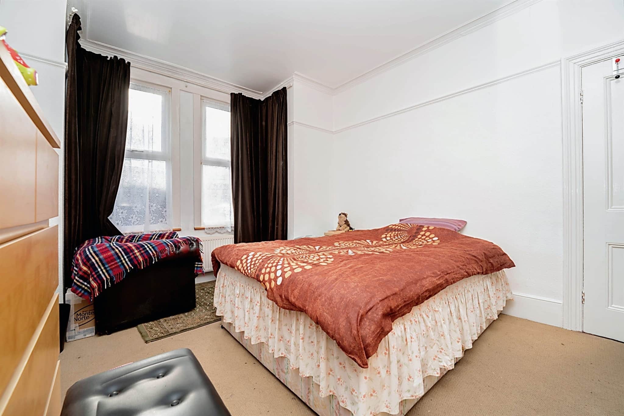 Property at Welldon Crescent, Harrow