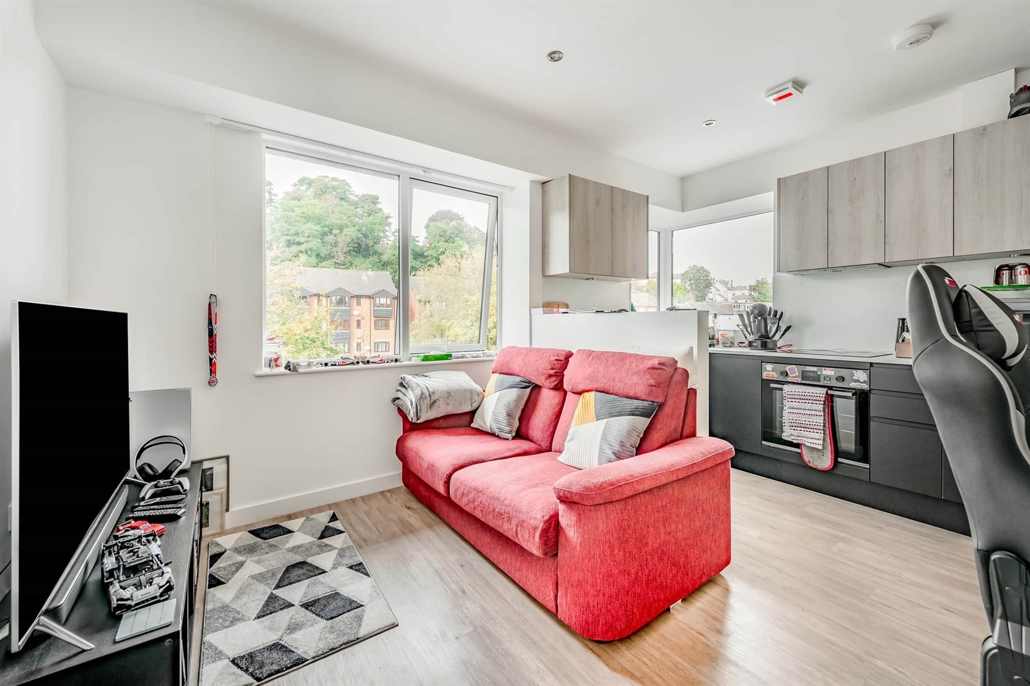 Property at Brighton Road, Redhill