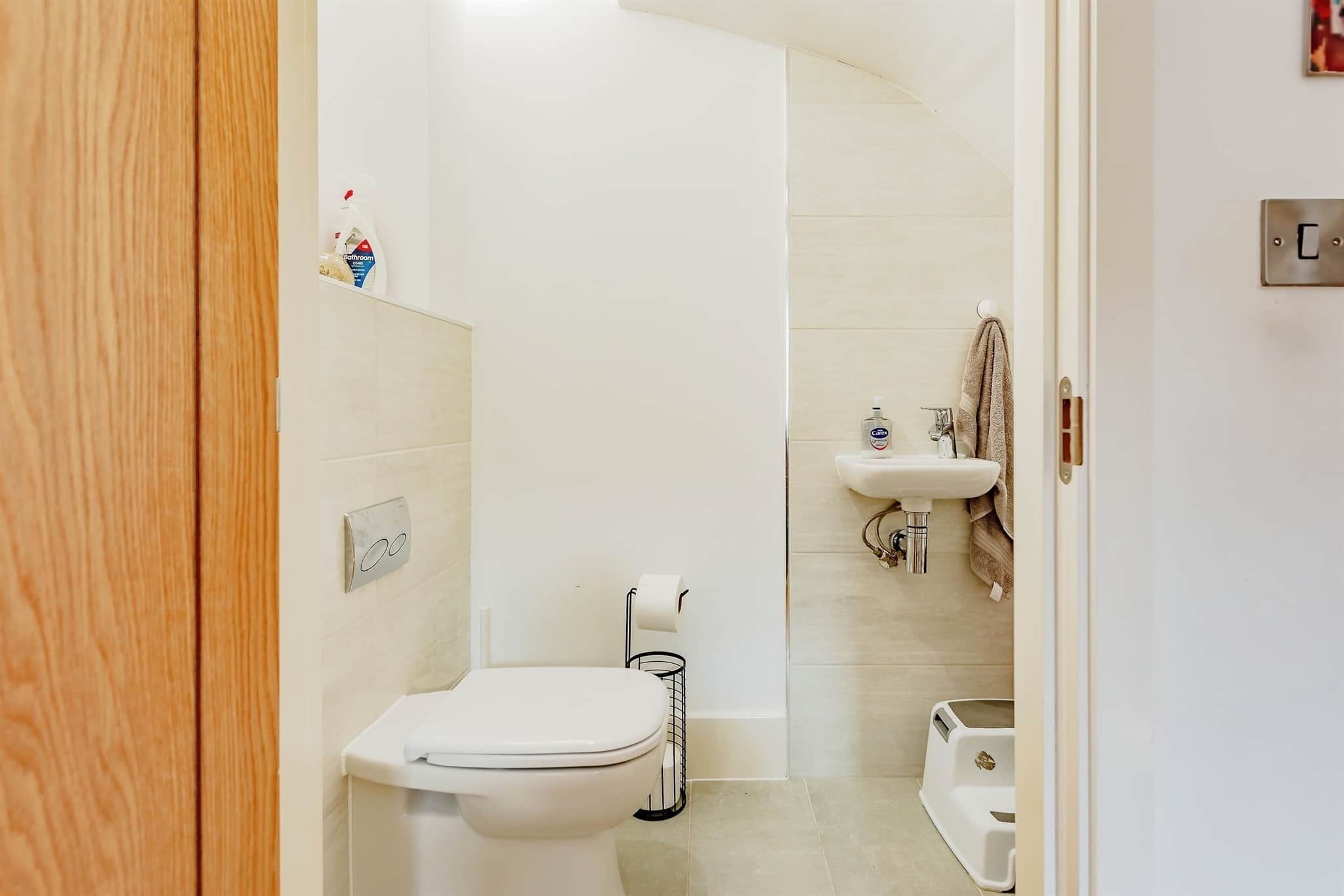 Property at Springfield Close, Salfords, Redhill