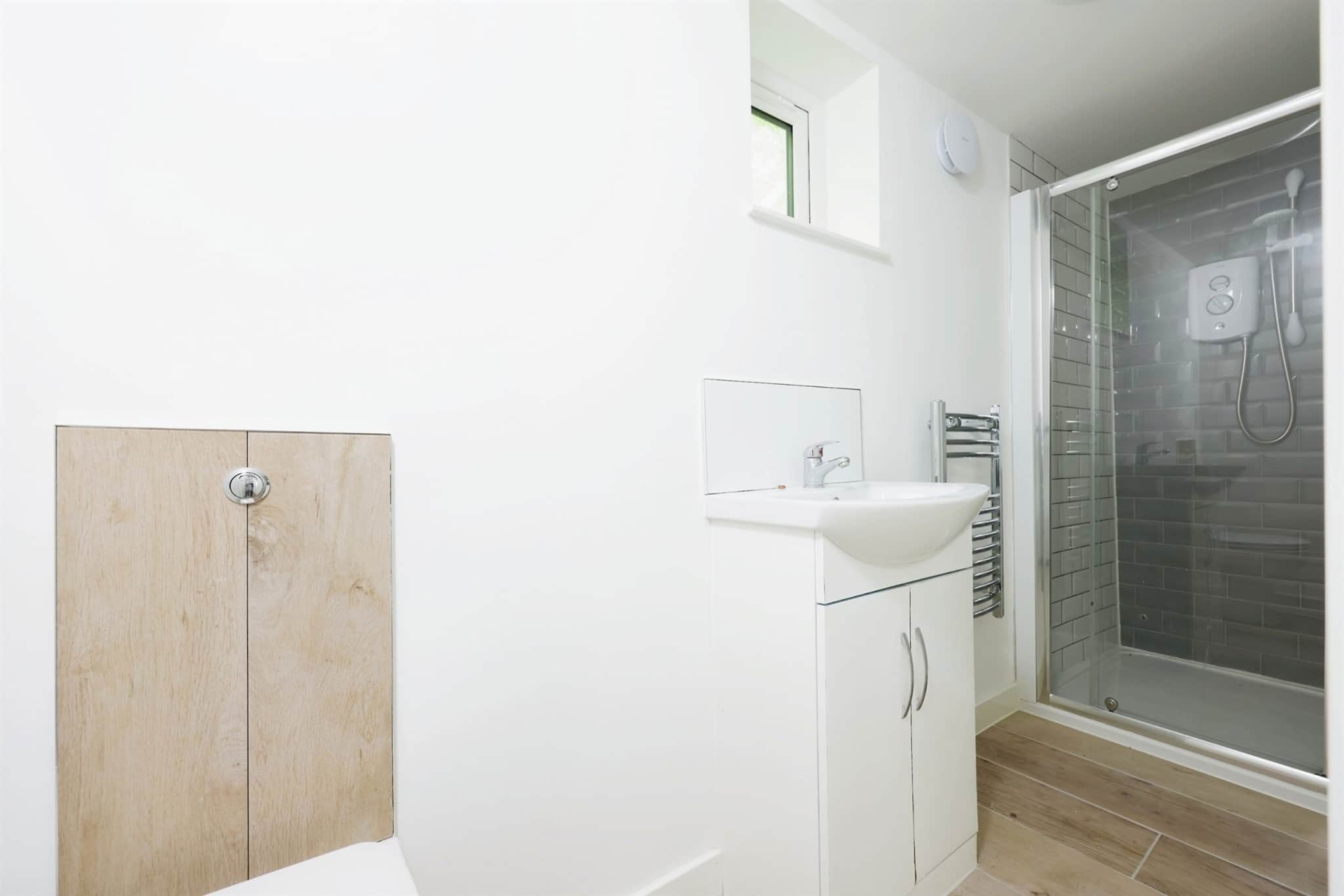 Property at Fore Street, Ivybridge