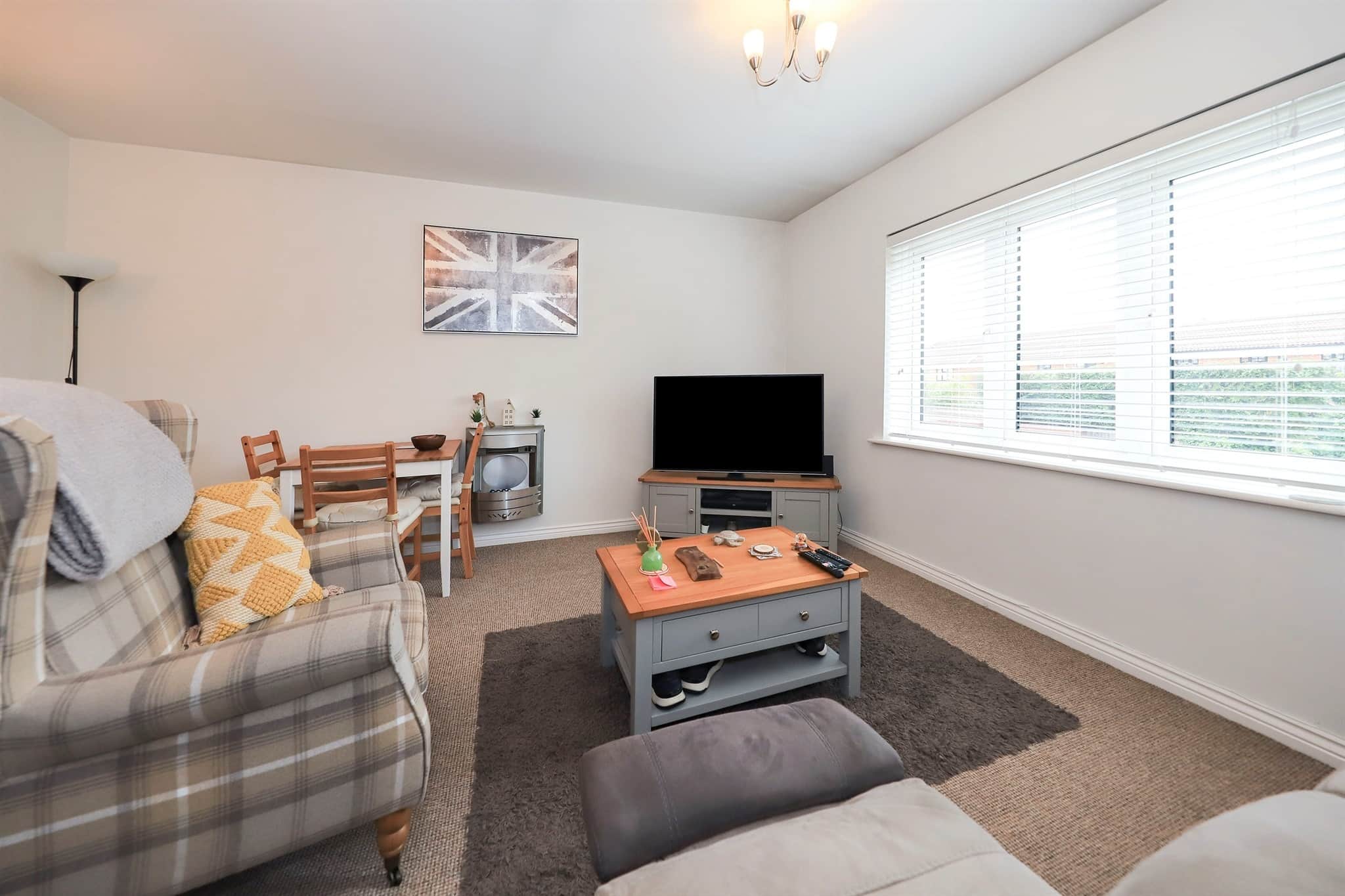 Property at Smallshire Close, Wednesfield, Wolverhampton