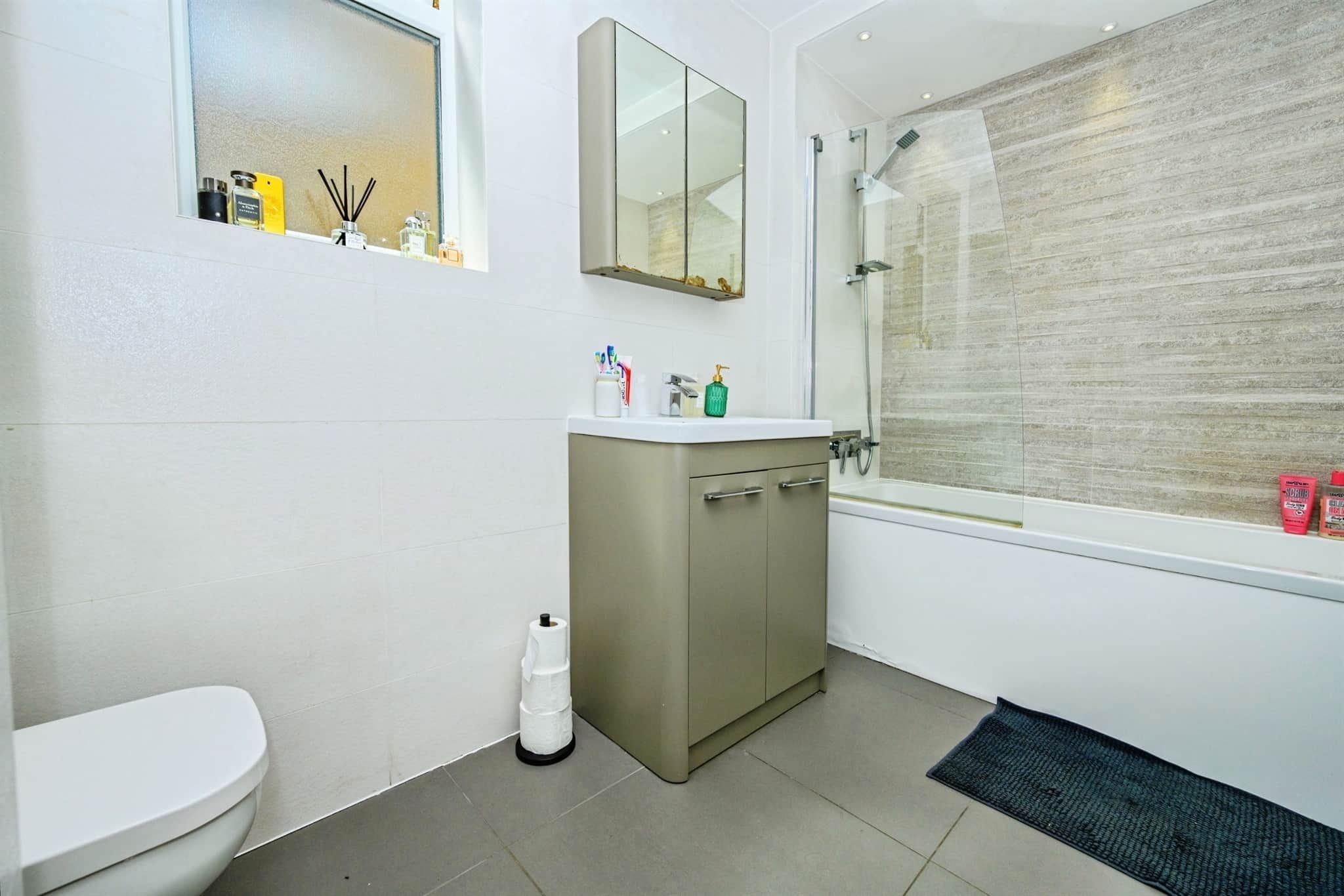 Property at Cedar Walk, HEMEL HEMPSTEAD