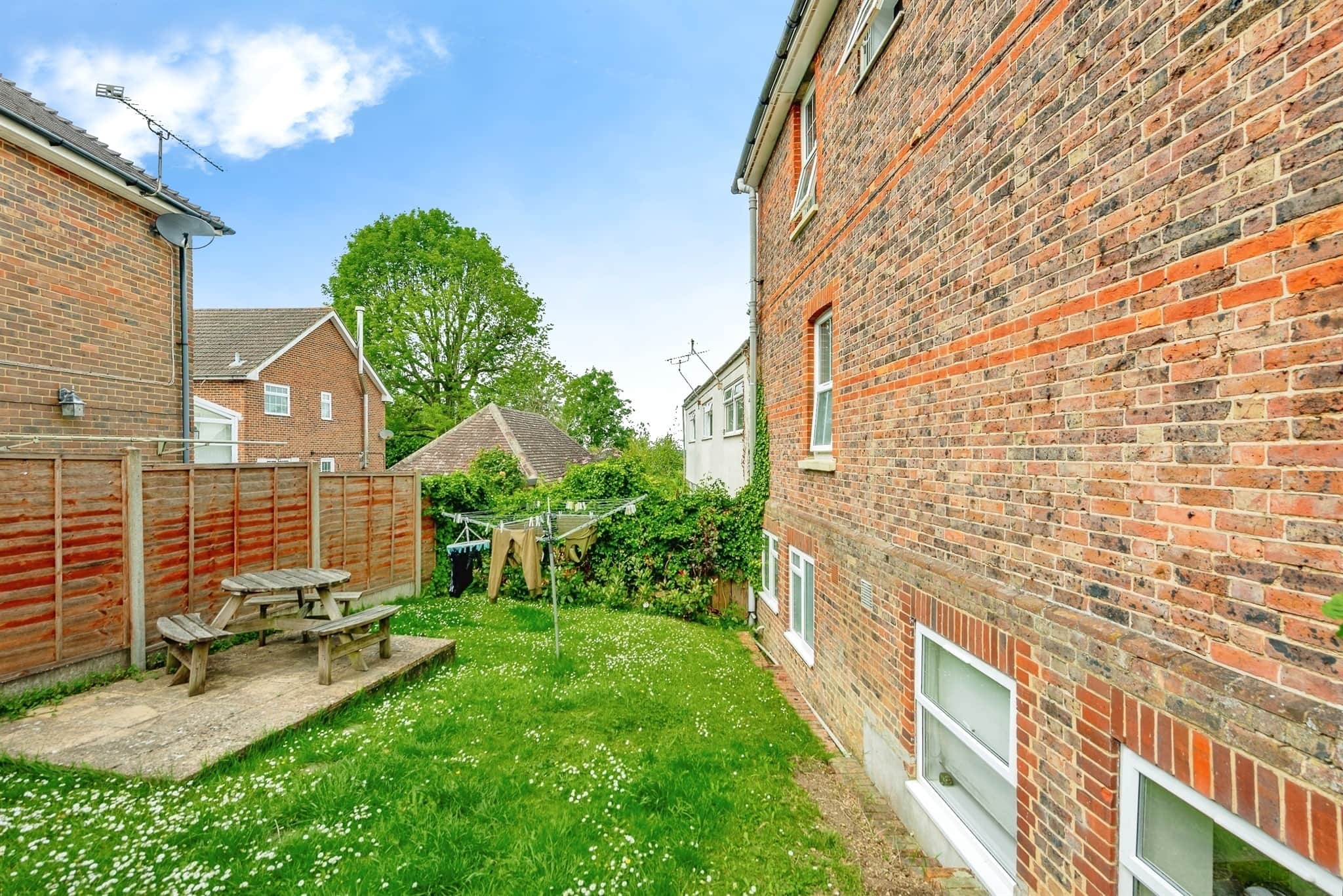 Property at Top Road, East Grinstead