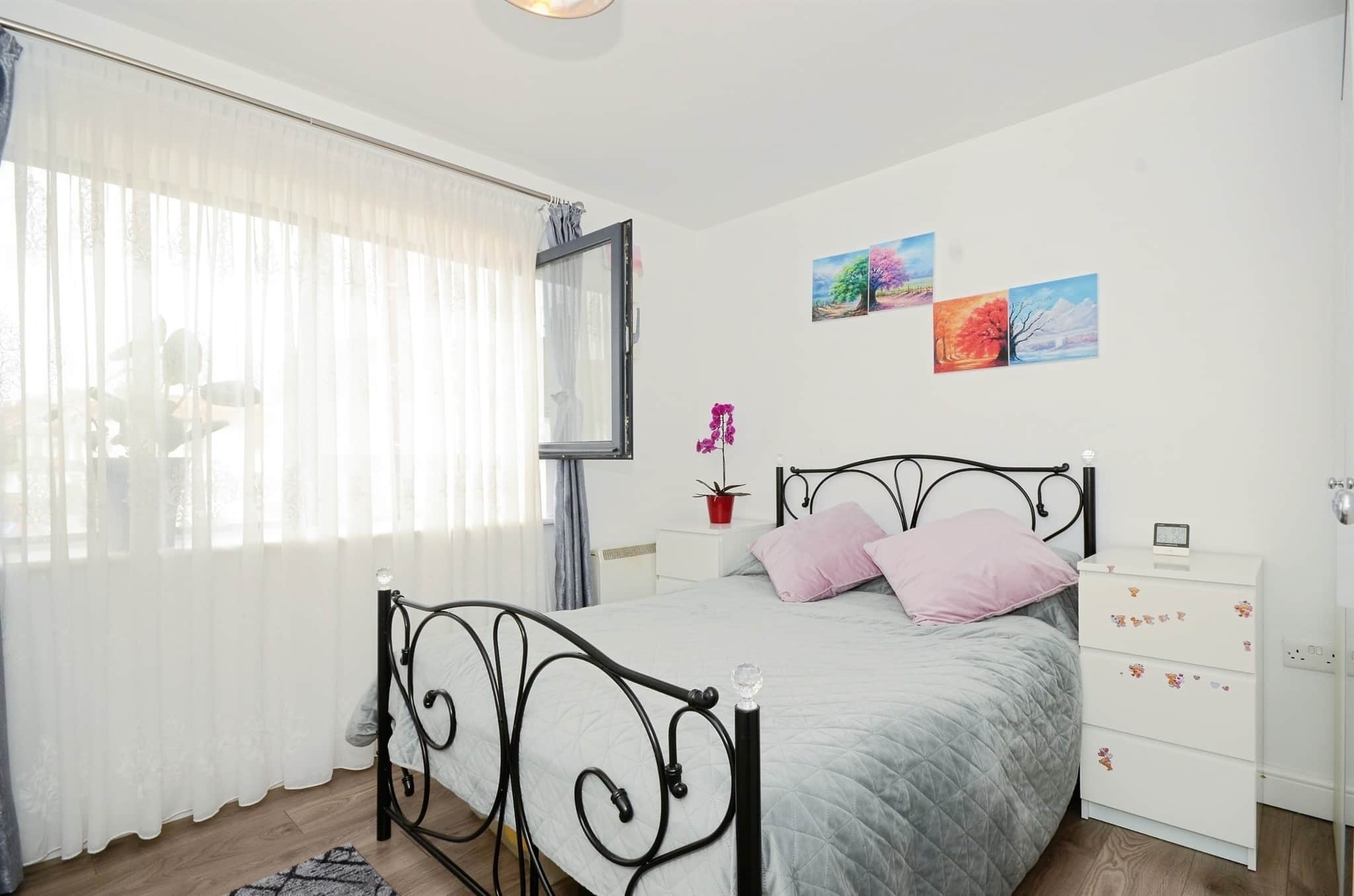 Property at Grant Road, Harrow