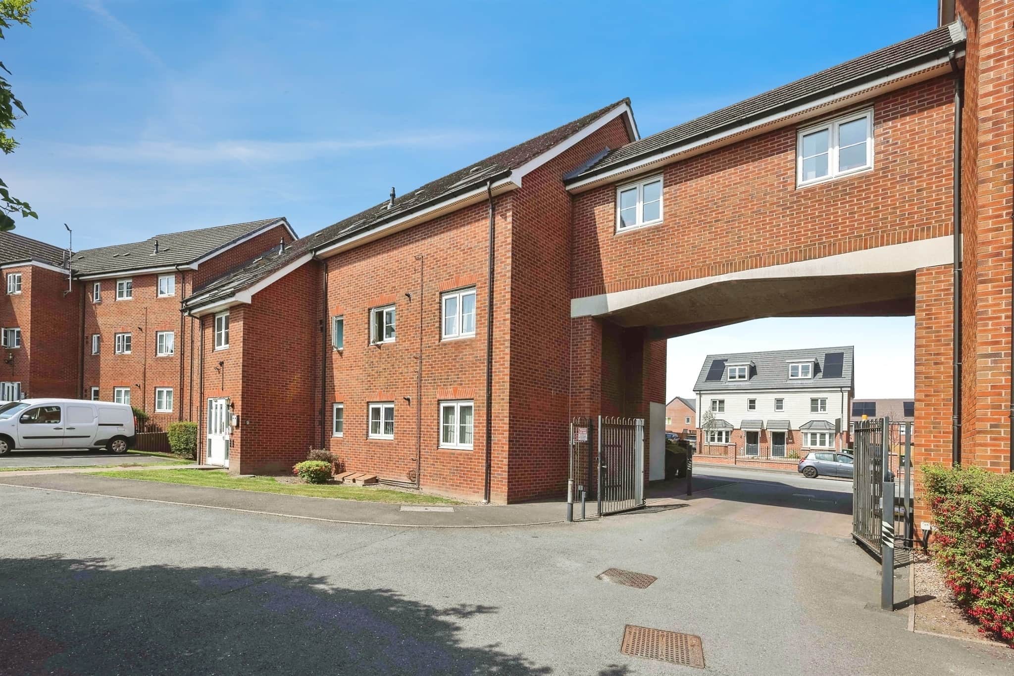 Property at Kellner Gardens, OLDBURY