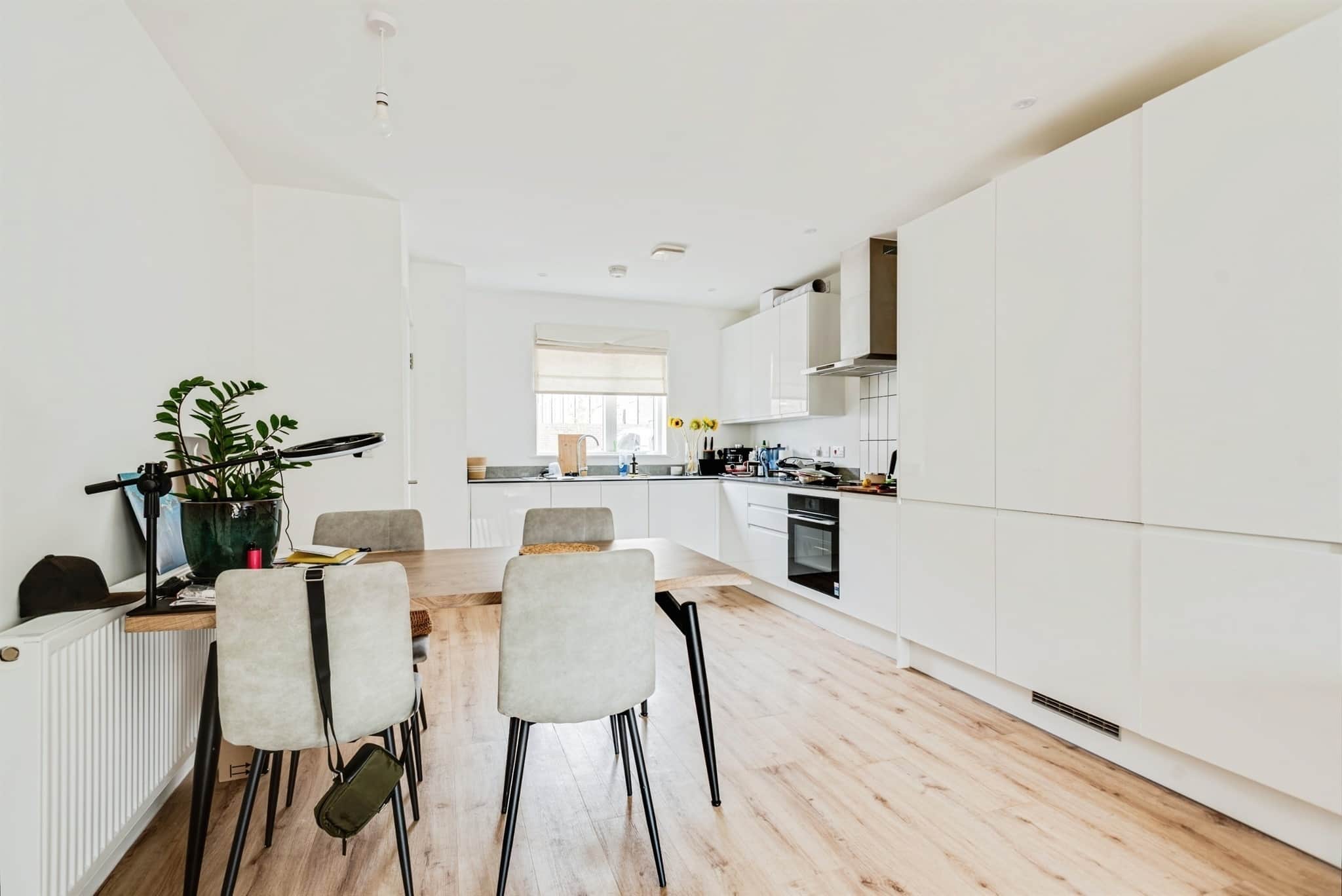 Property at Annapurna, Swindon