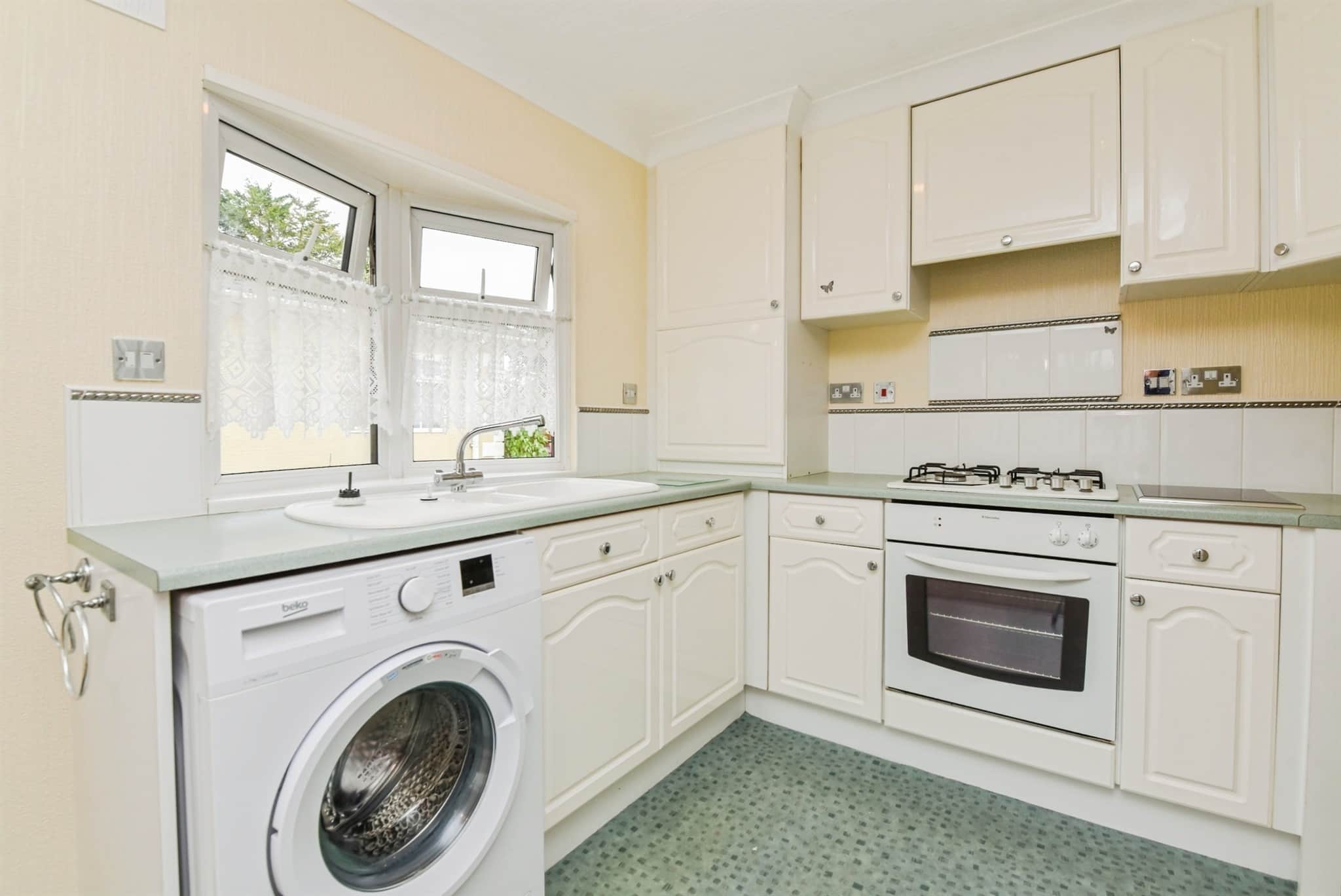Property at Mullenscote Mobile Home Park, Weyhill, Andover
