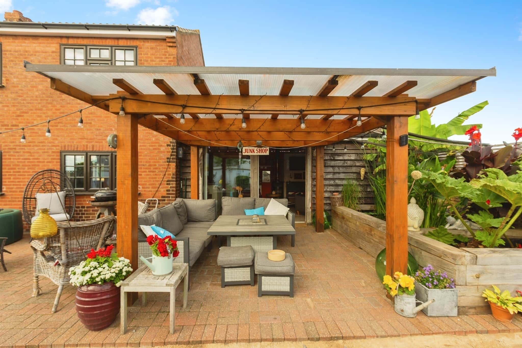 Property at Cheddington Lane, Tring