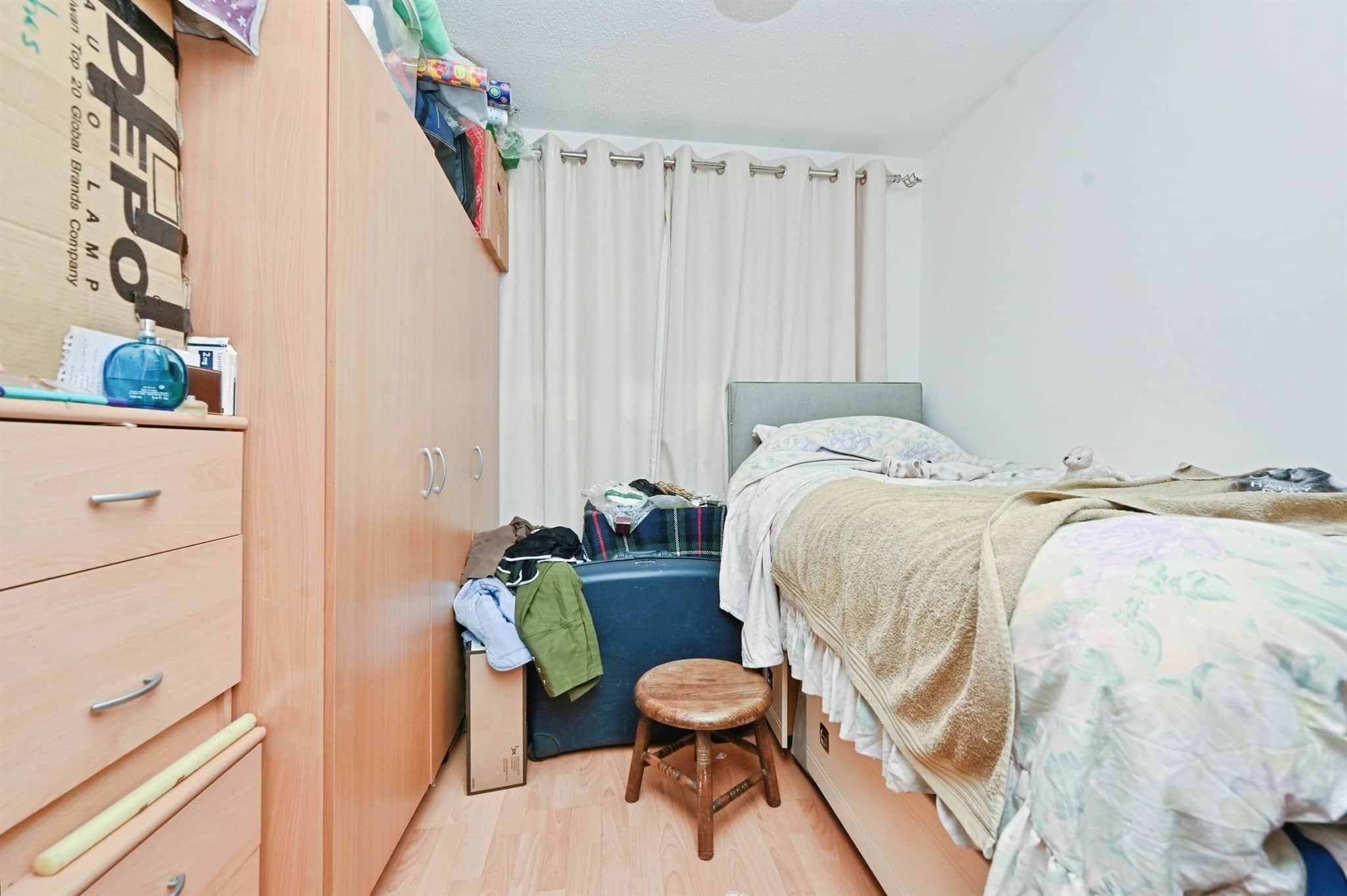 Property at Hunters Lane, Leavesden, Watford