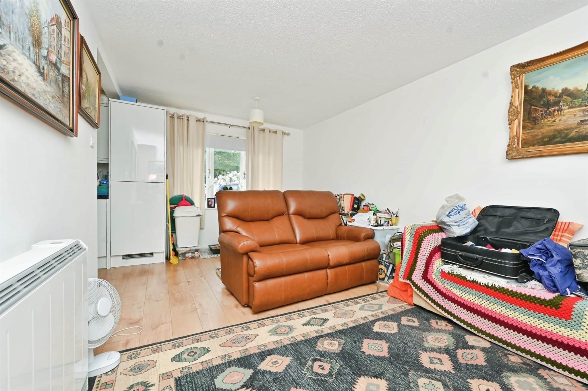 Property at Hunters Lane, Leavesden, Watford