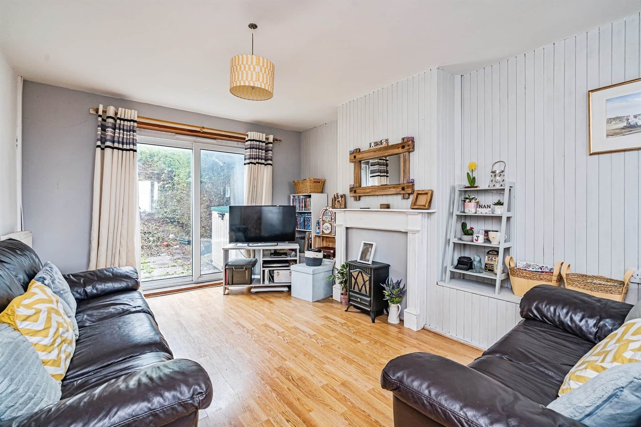 Property at Middlefield Road, Tividale, Oldbury