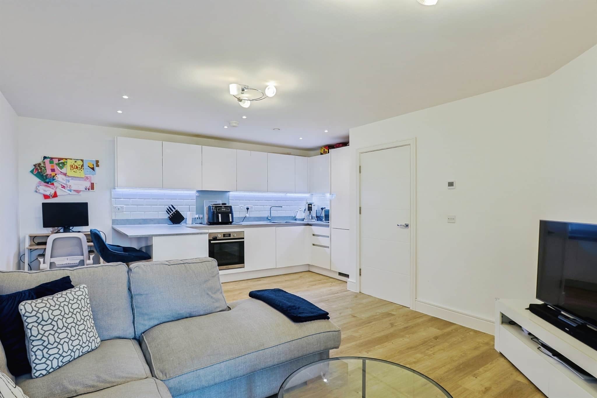 Property at West Cliff Road, Bournemouth