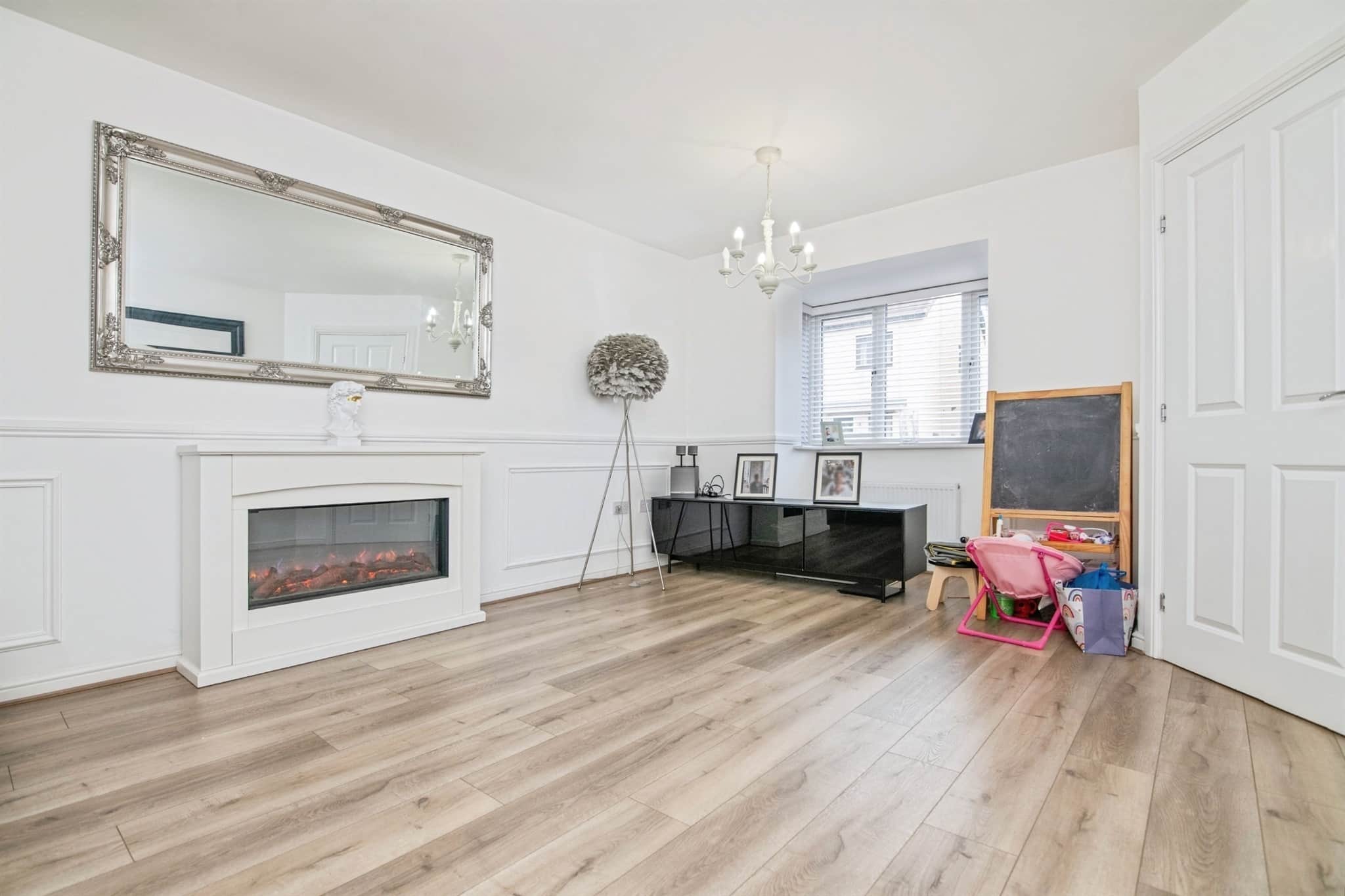 Property at Argyll Way, SMETHWICK