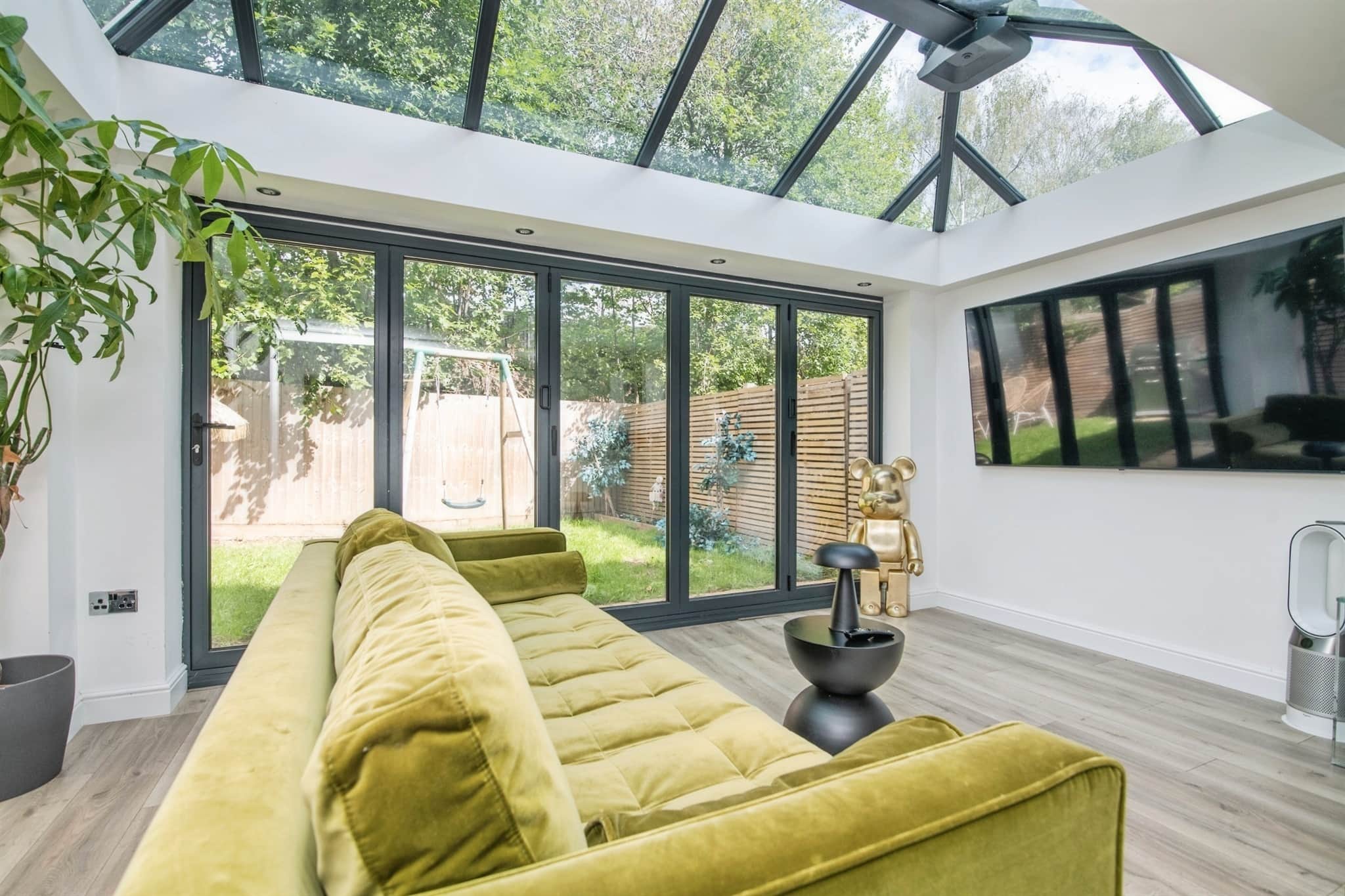 Property at Argyll Way, SMETHWICK