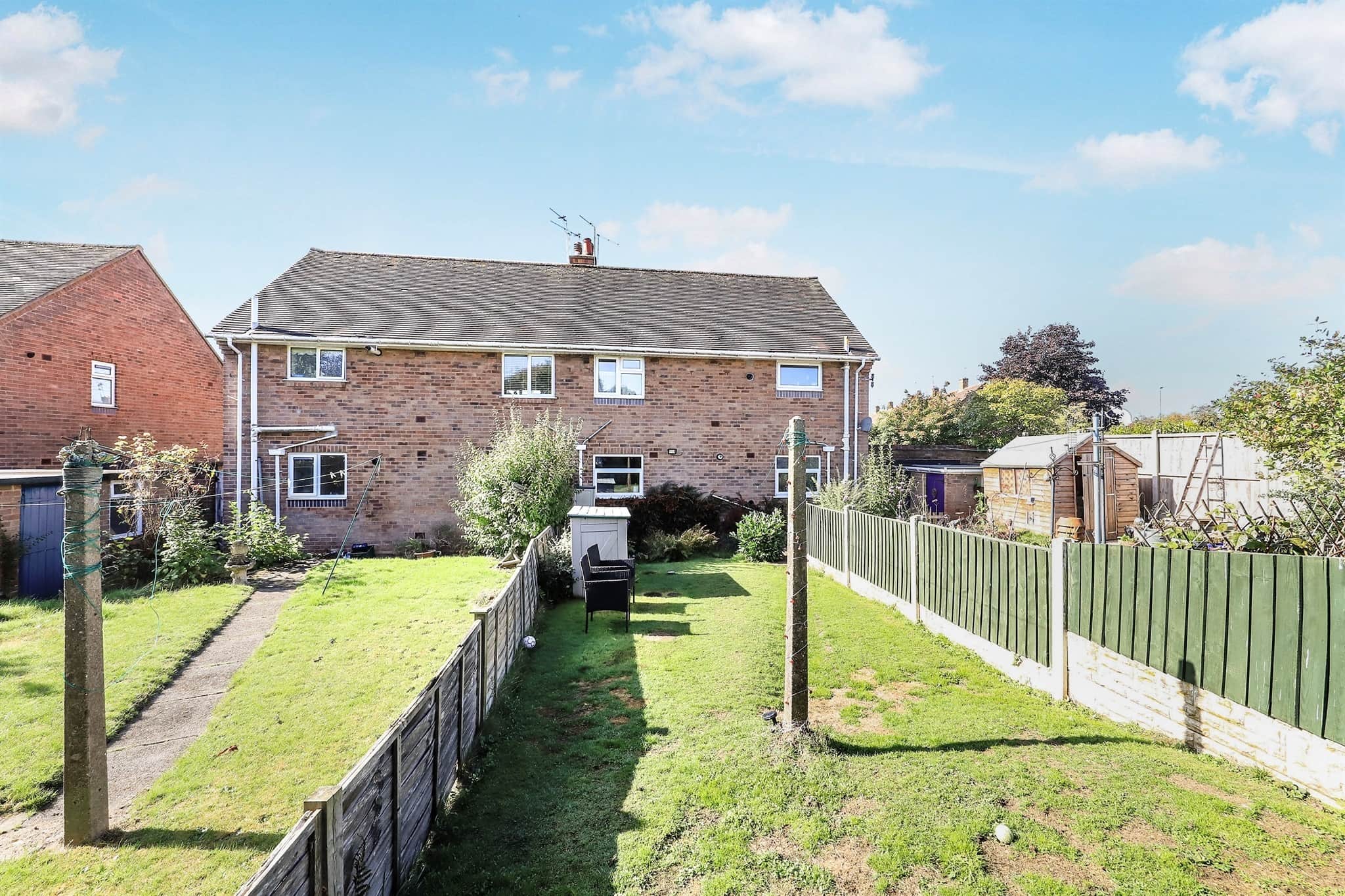 Property at Ashenden Rise, Castlecroft, Wolverhampton