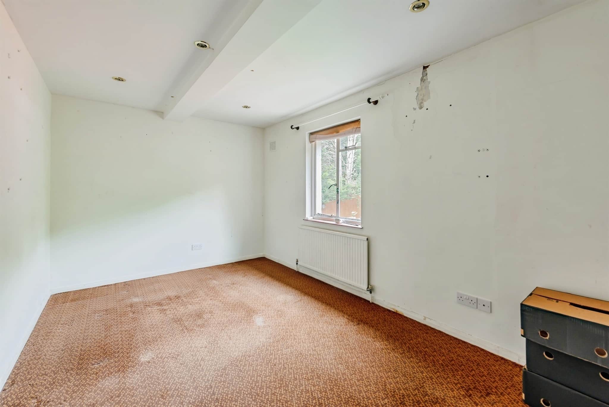 Property at Juniper Close, Reigate