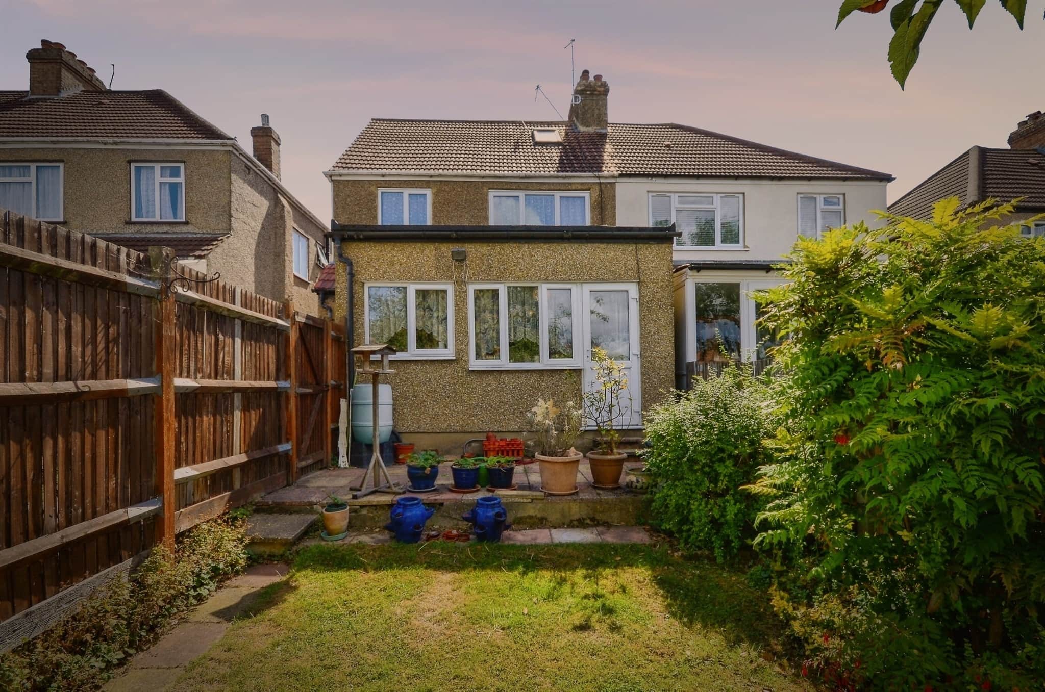 Property at Weald Lane, HARROW