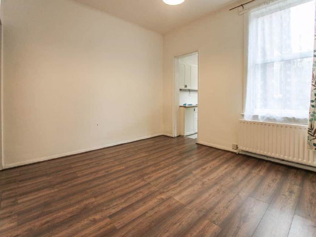 Property at Butlin Road, Luton