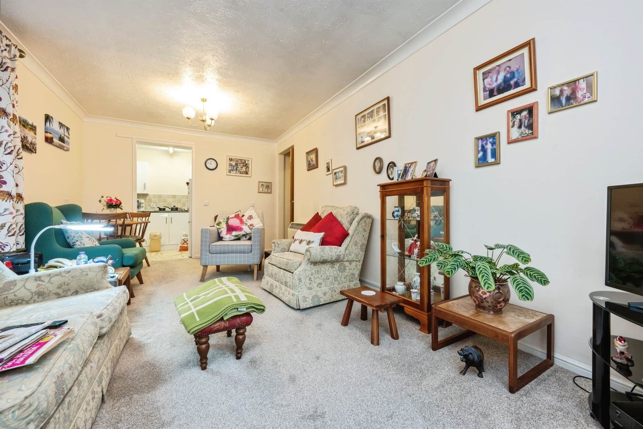 Property at Warwick Avenue, Bedford