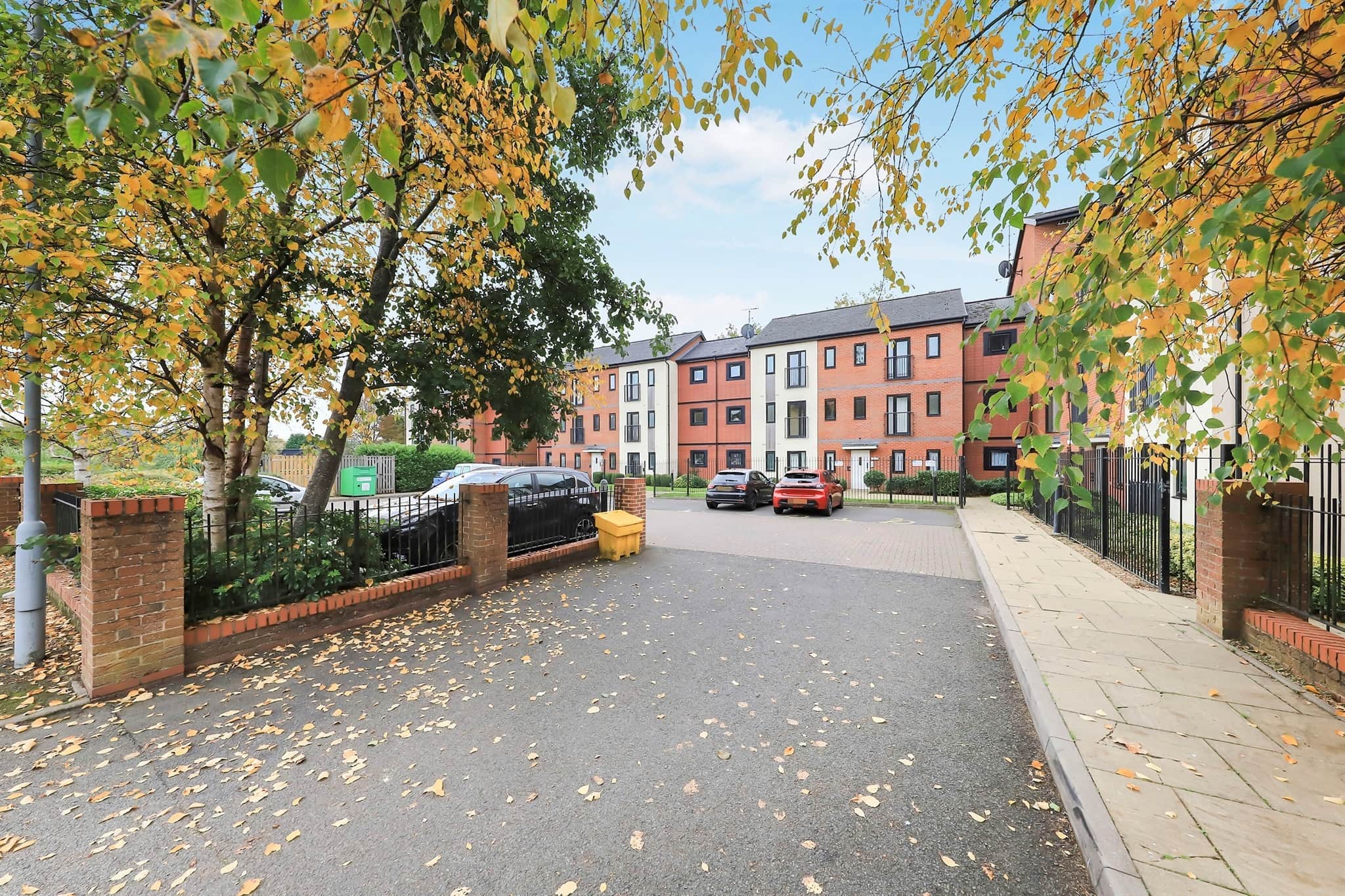 Property at Deans Gate, Willenhall