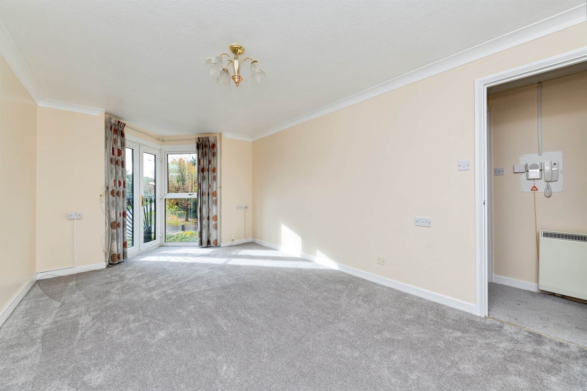 Property at Roseacre Gardens, Welwyn Garden City