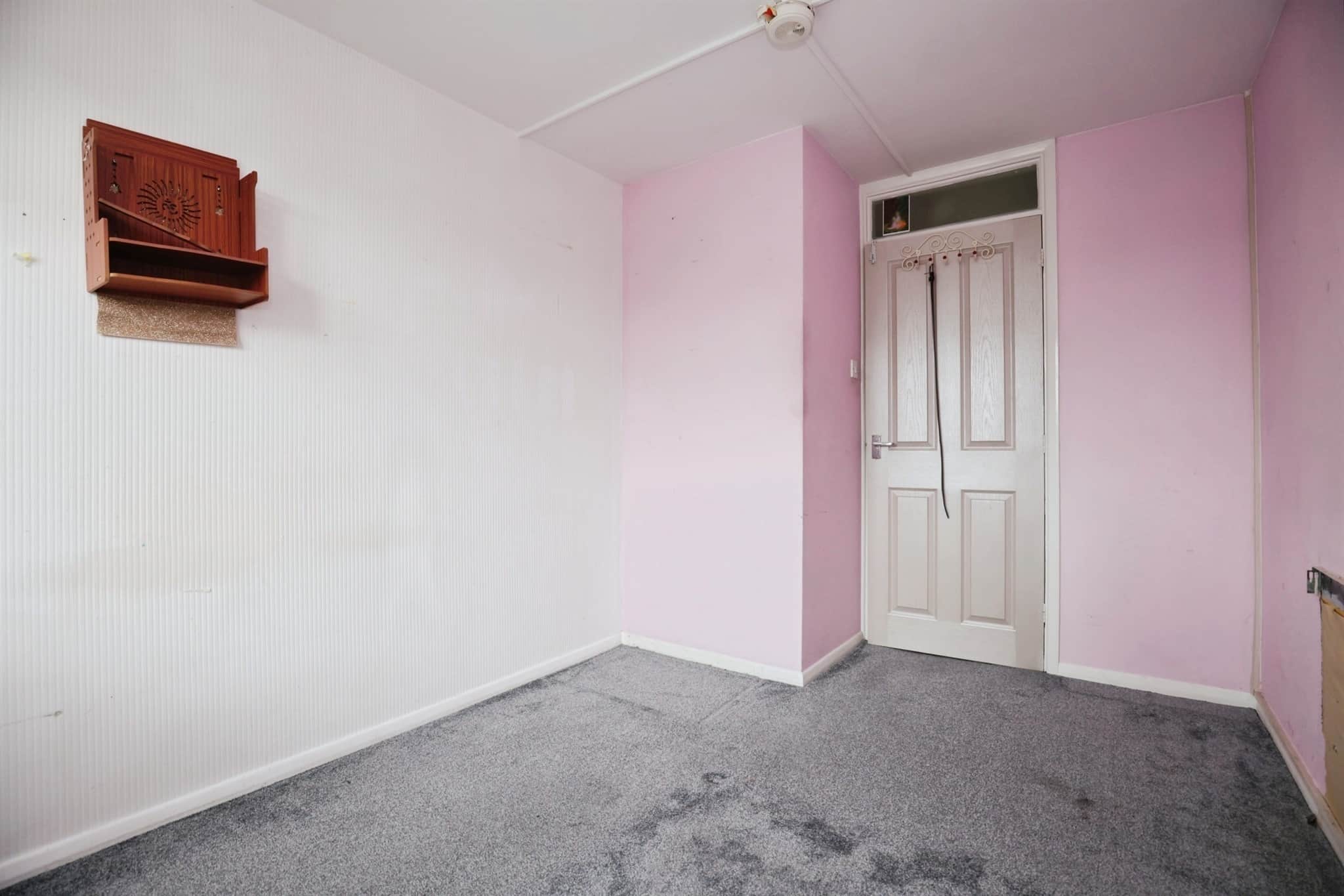 Property at Heathcote Road, Whitnash, Leamington Spa