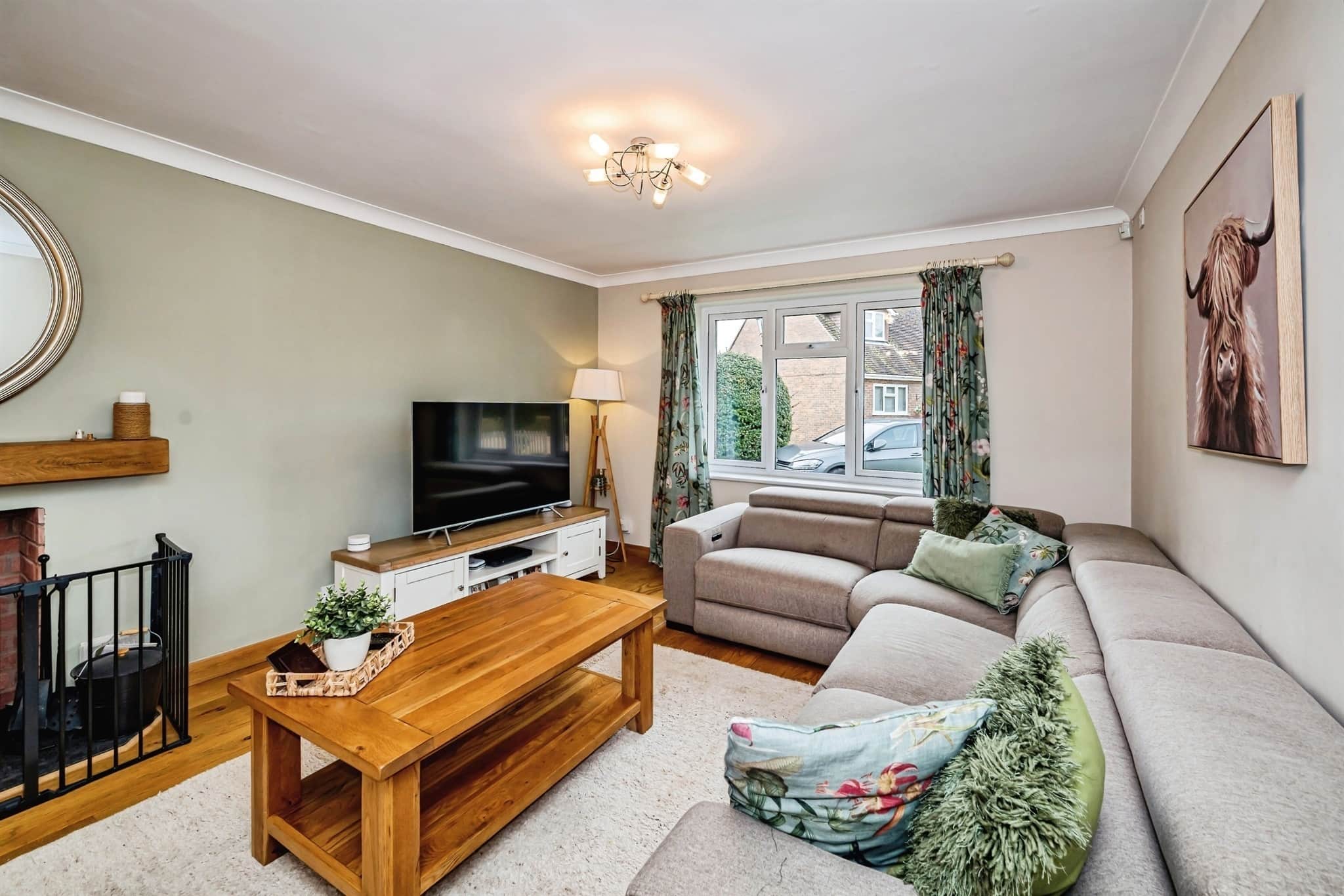 Property at Clifden Road, Worminghall, Aylesbury