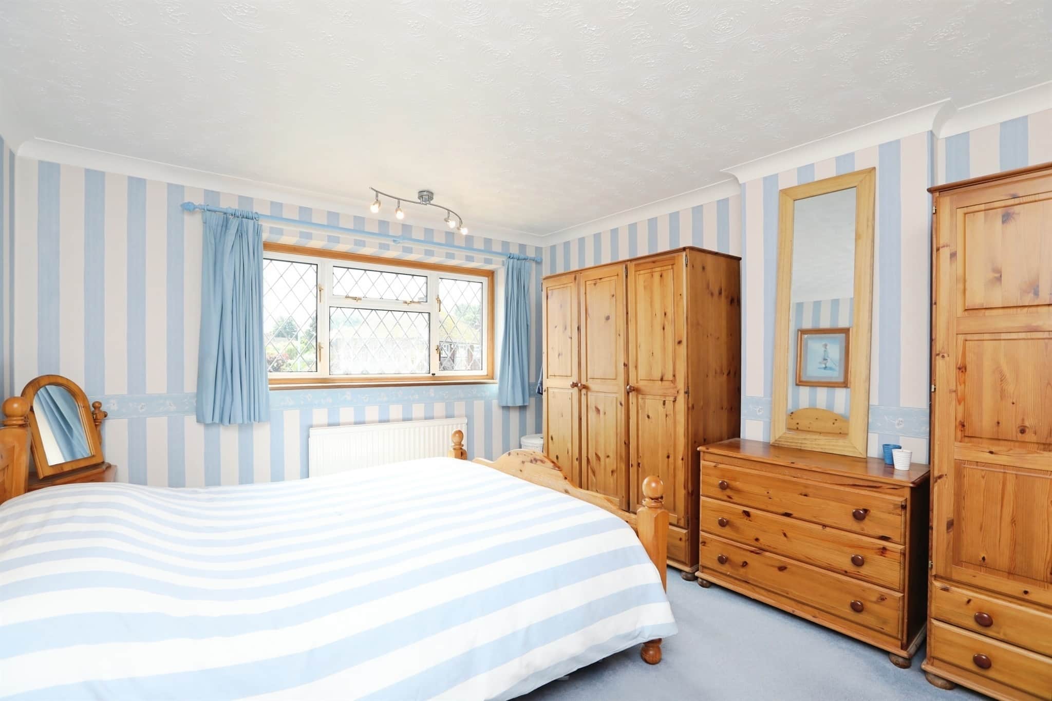Property at Ashtead Drive, Bapchild, Sittingbourne