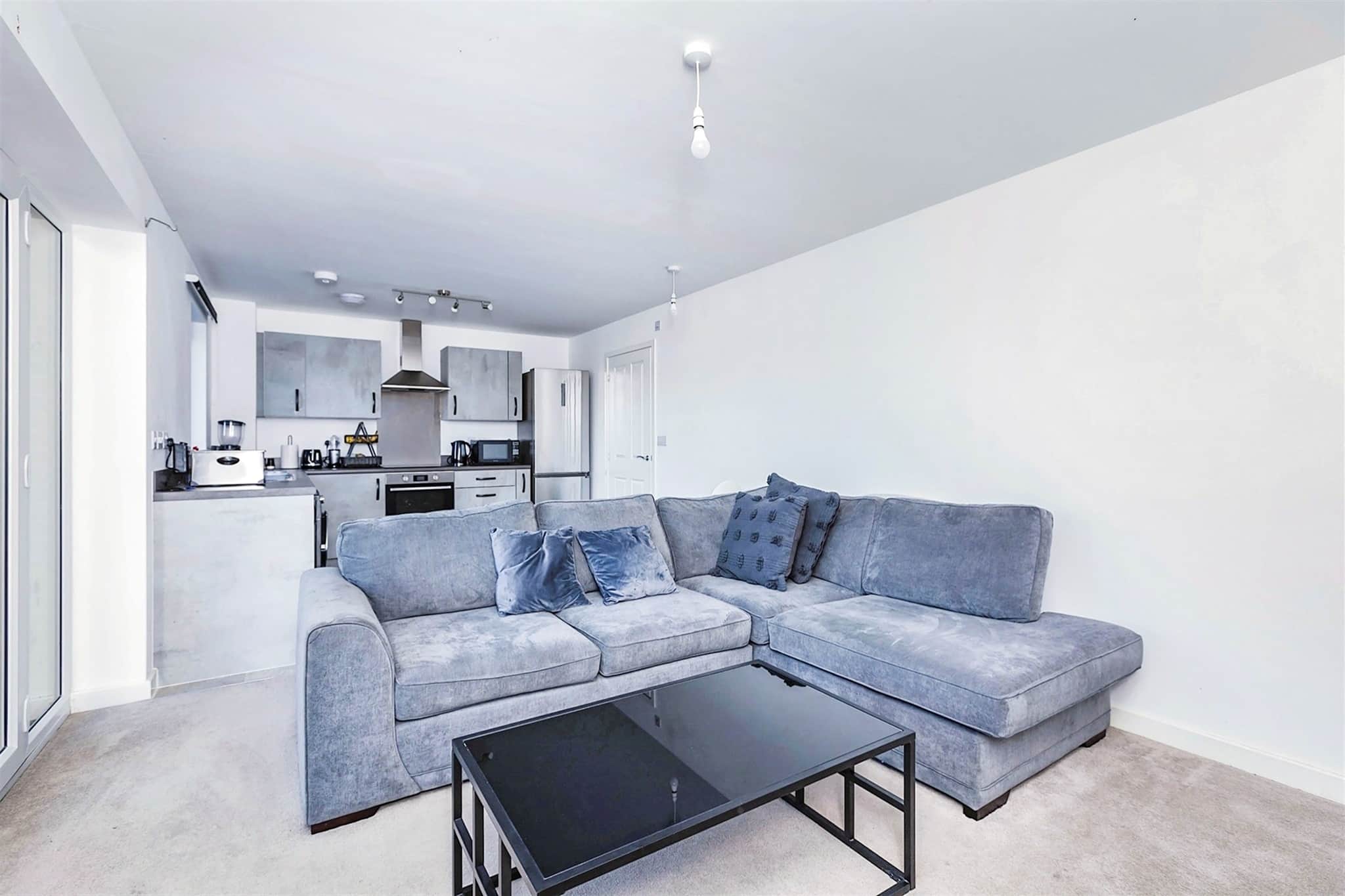 Property at Round Meadow Road, Leicester