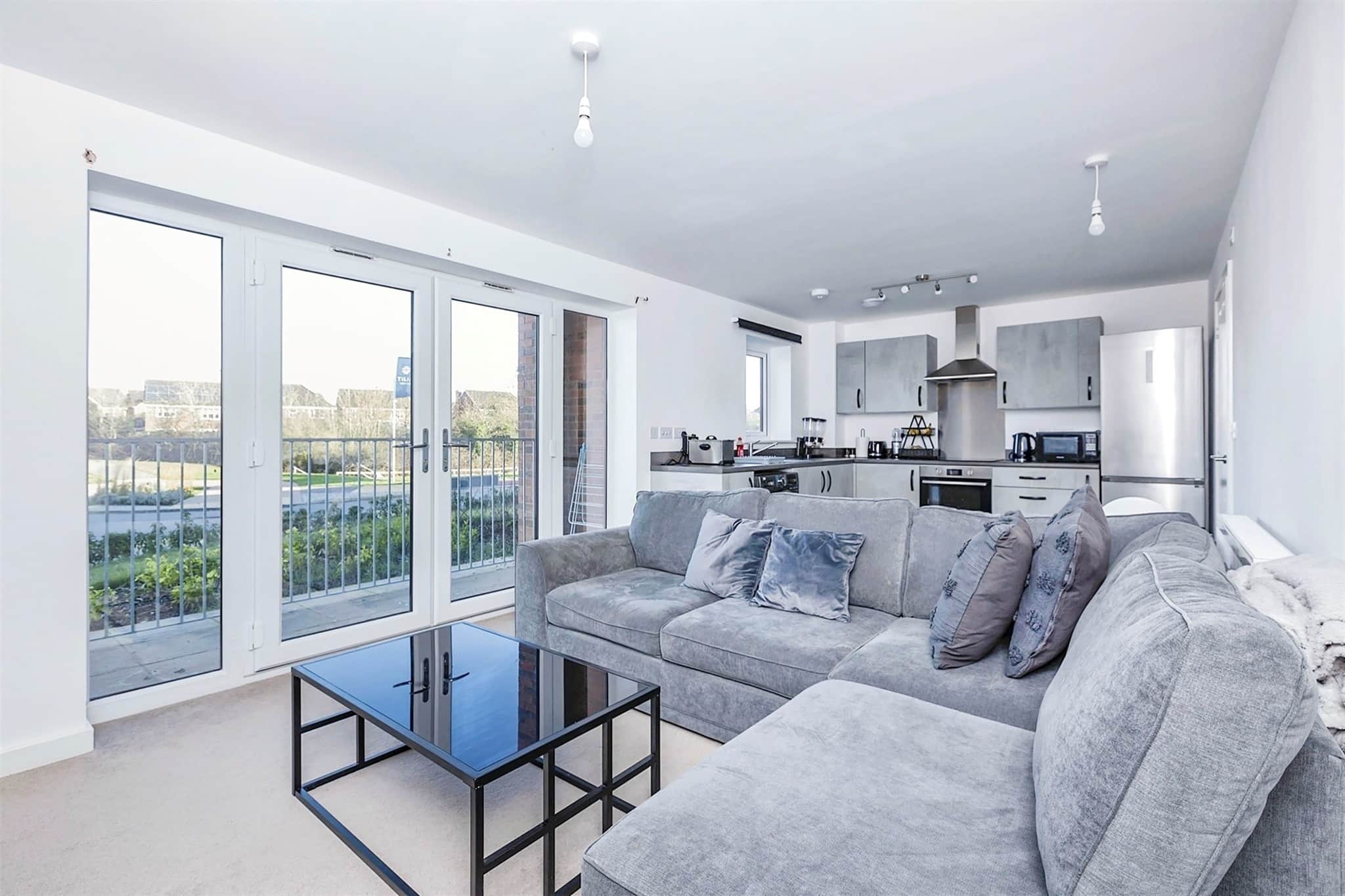 Property at Round Meadow Road, Leicester