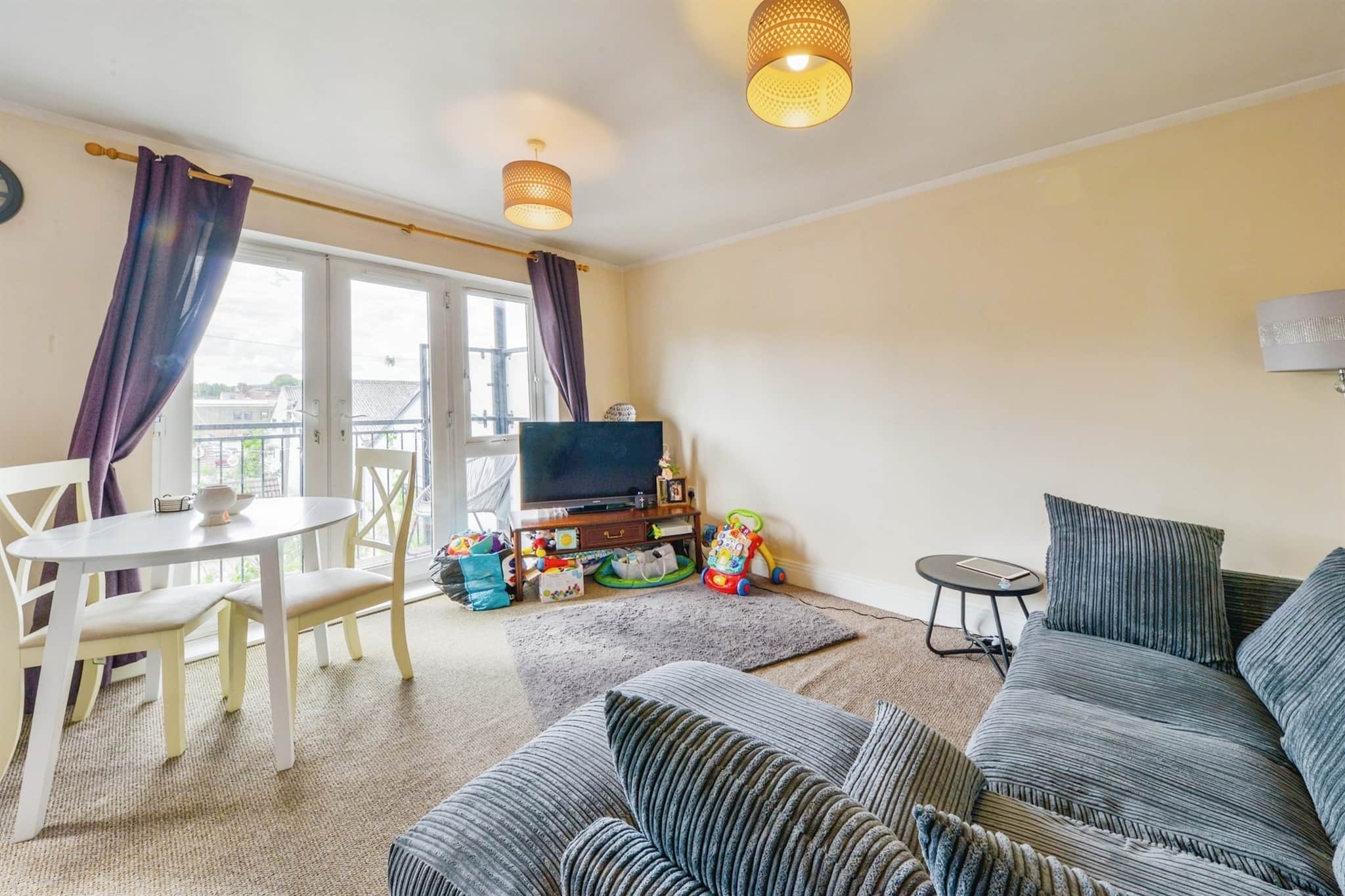 Property at Abercromby Avenue, High Wycombe