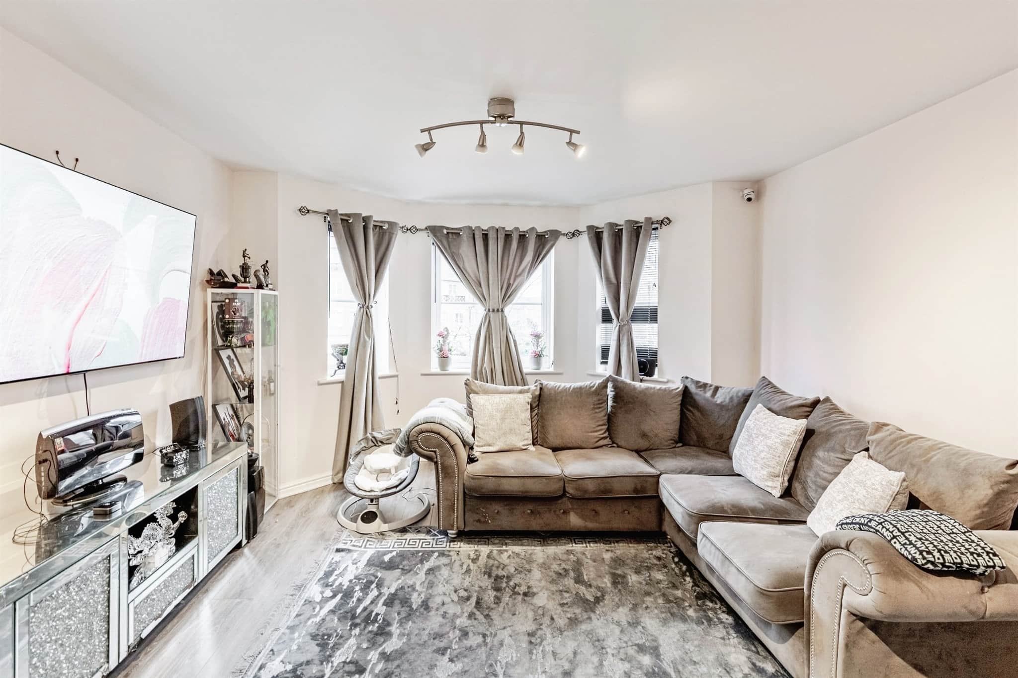 Property at Dainty Grove, Grange Park, Northampton
