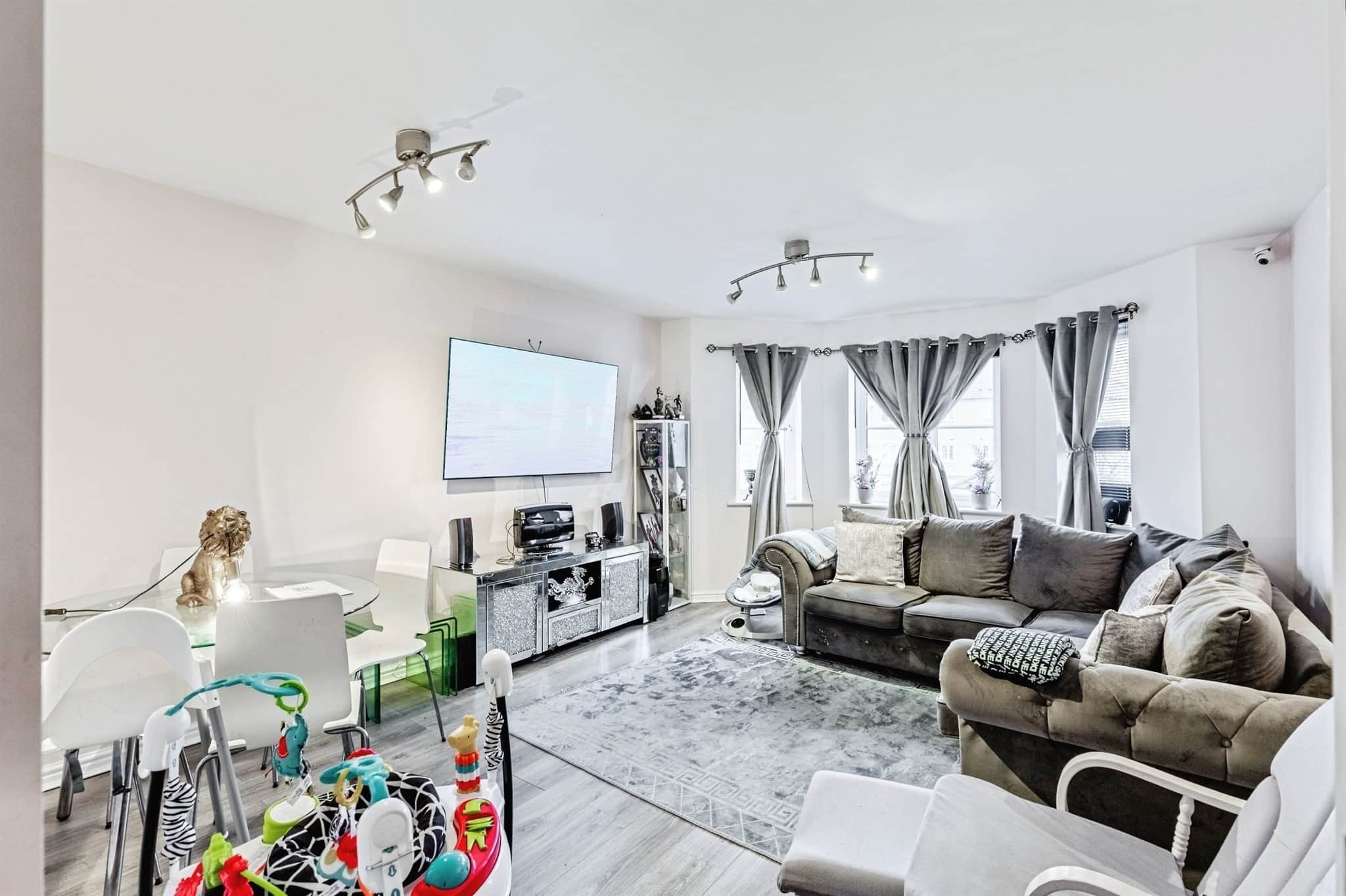 Property at Dainty Grove, Grange Park, Northampton