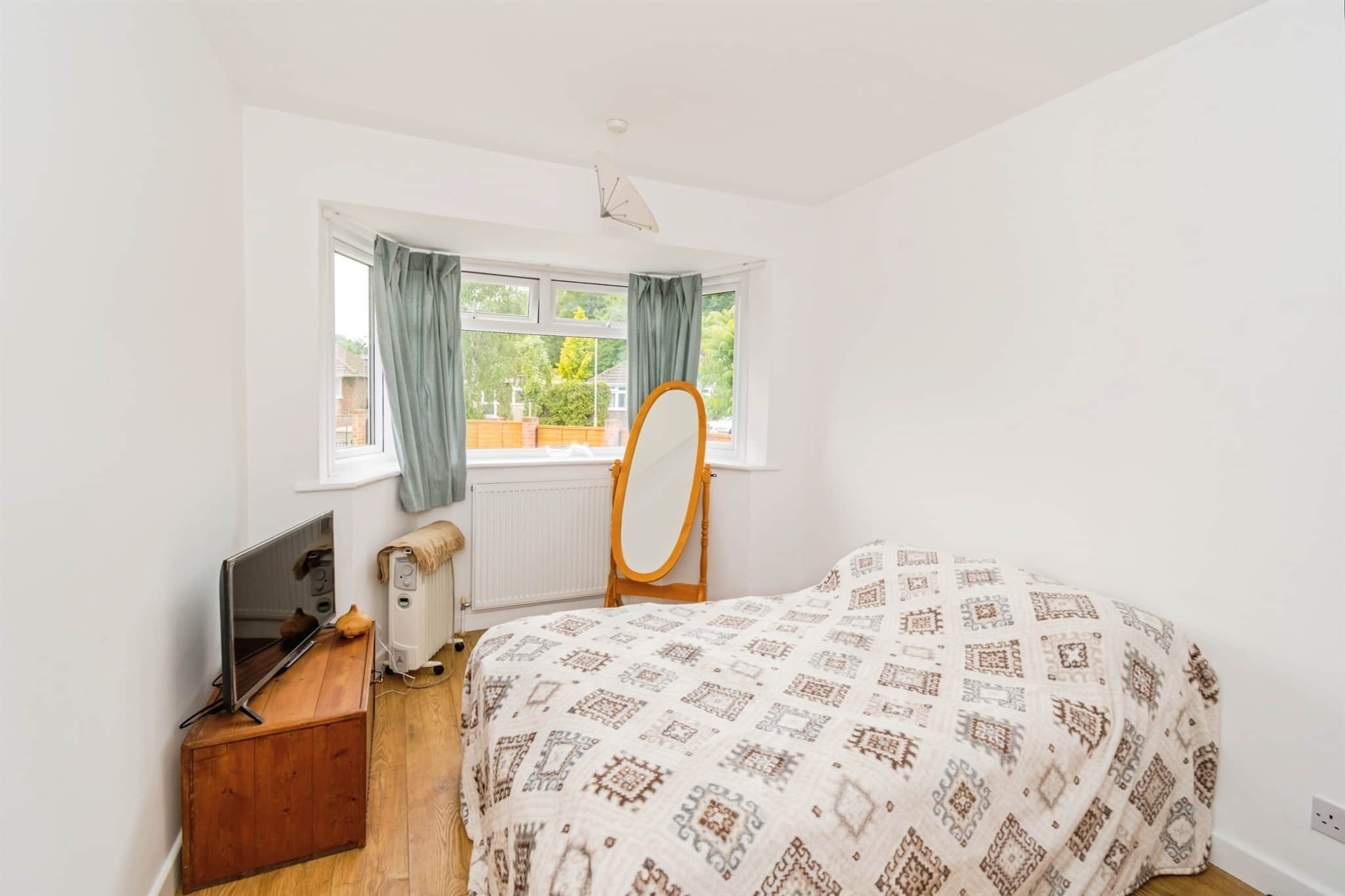 Property at Megan Road, West End, Southampton