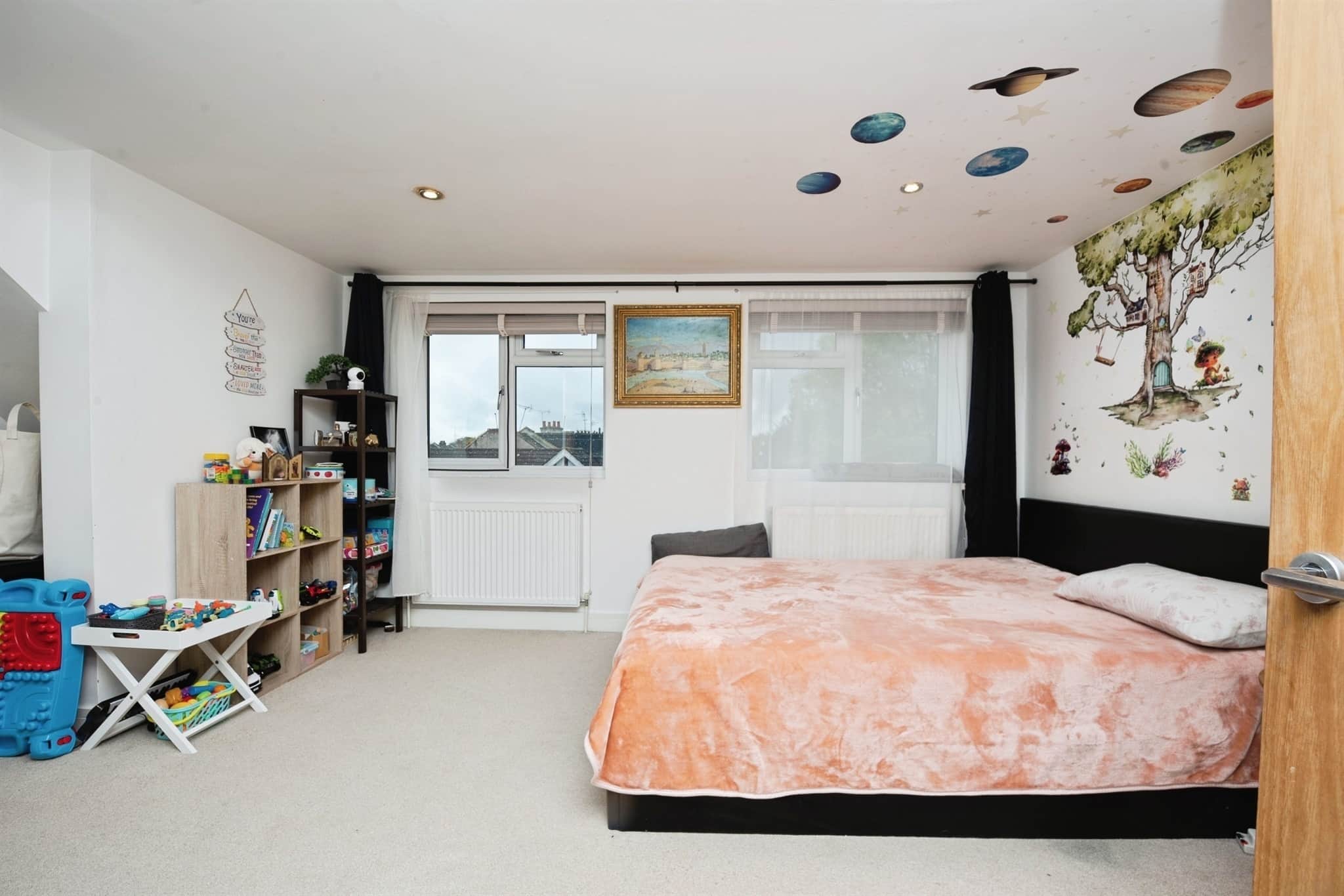 Property at Welldon Crescent, HARROW