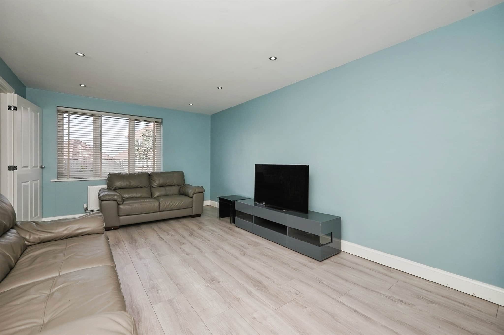 Property at Rhondda Vale, Aylesham, Canterbury