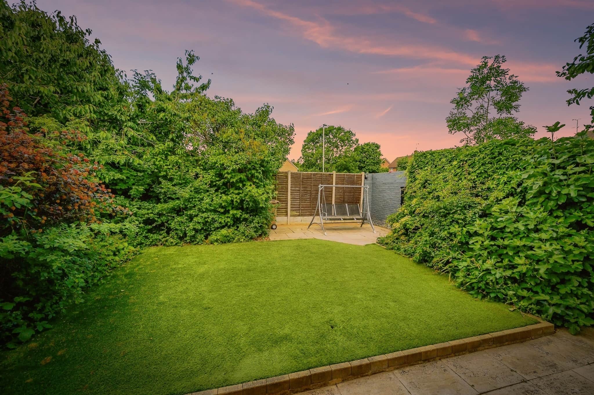 Property at Hardwick Green, Luton