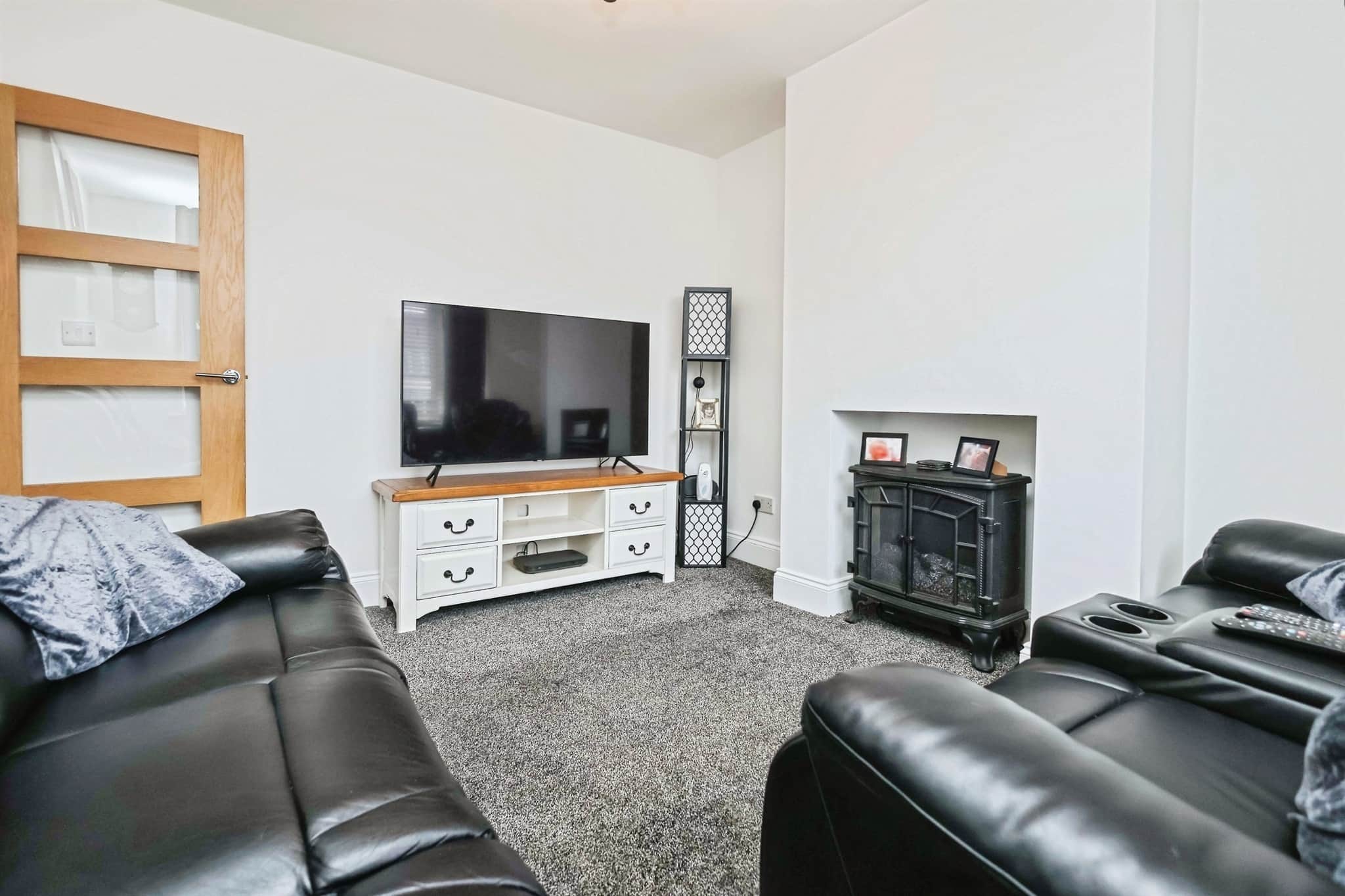 Property at Uplands Avenue, Rowley Regis
