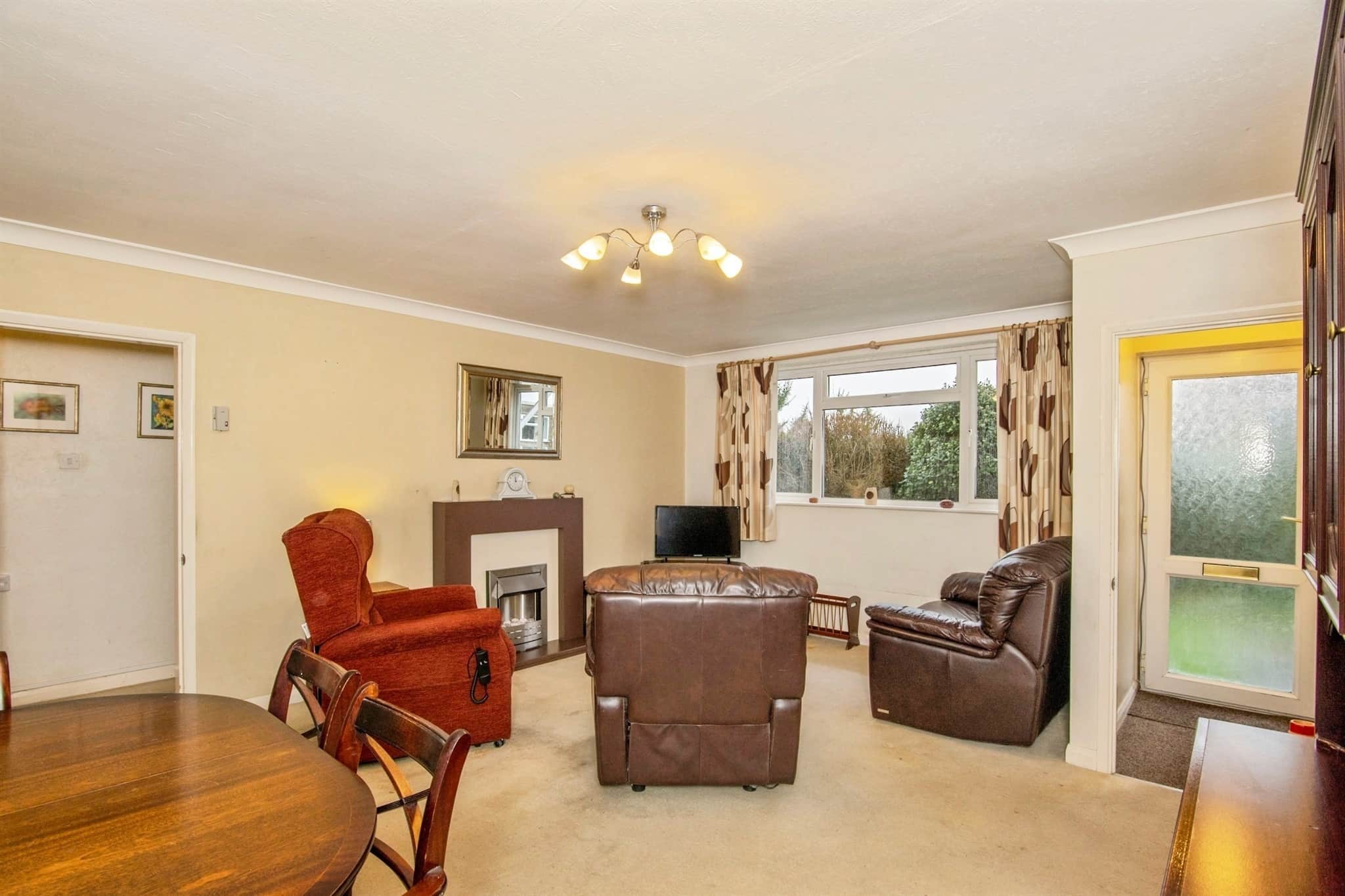 Property at Elmfield Gardens, Worcester