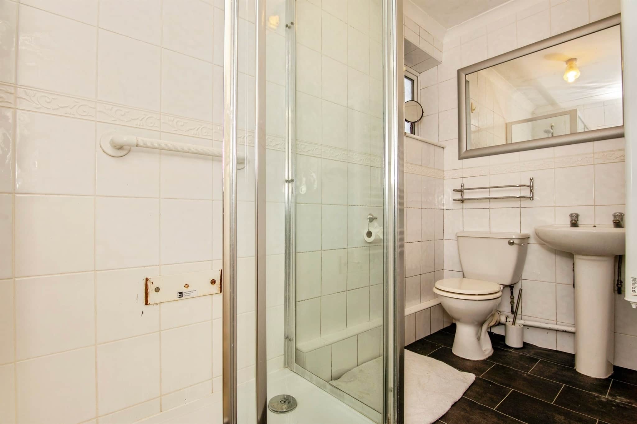 Property at Elmfield Gardens, Worcester