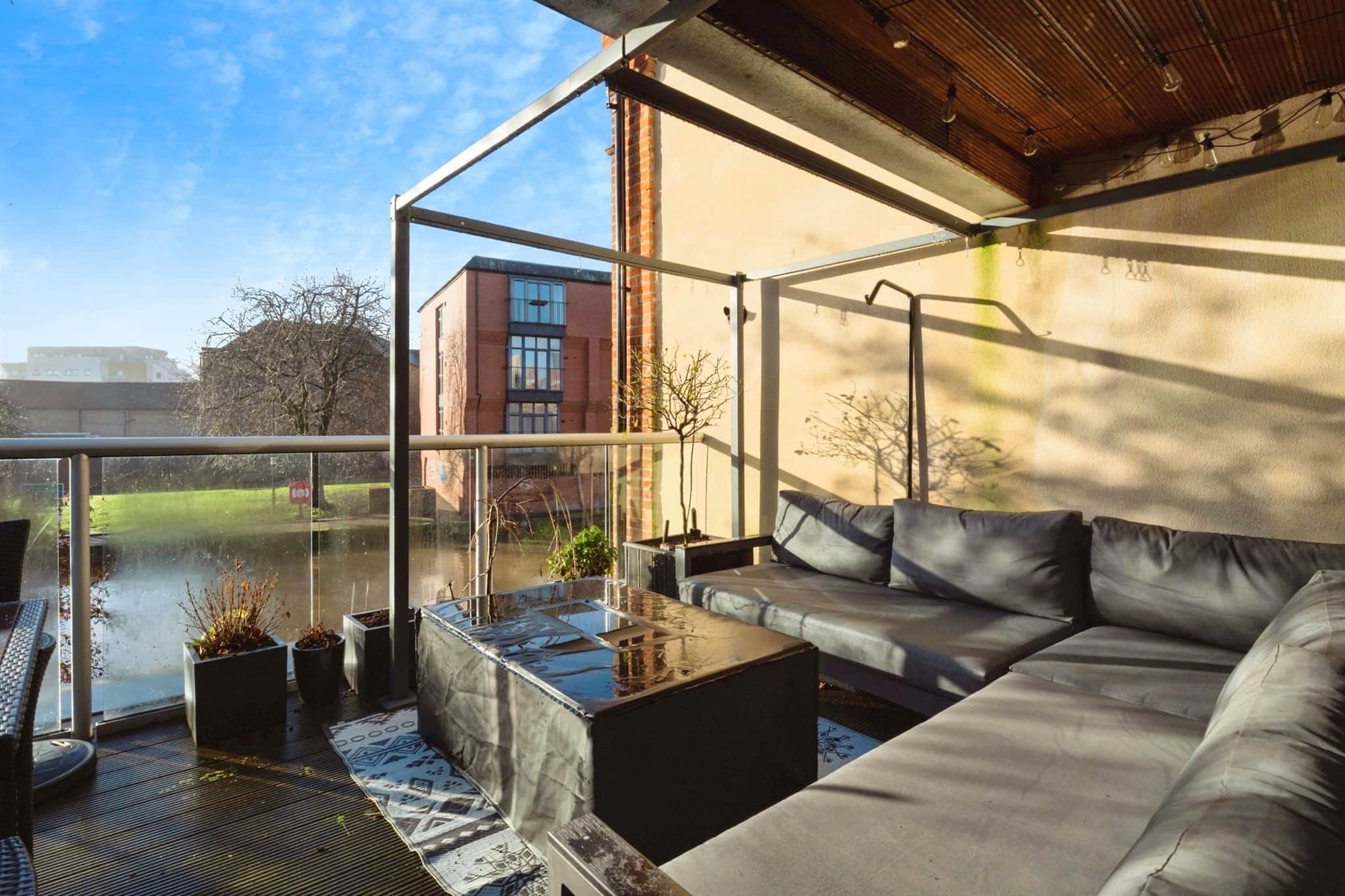 Property at Lyons Crescent, Tonbridge