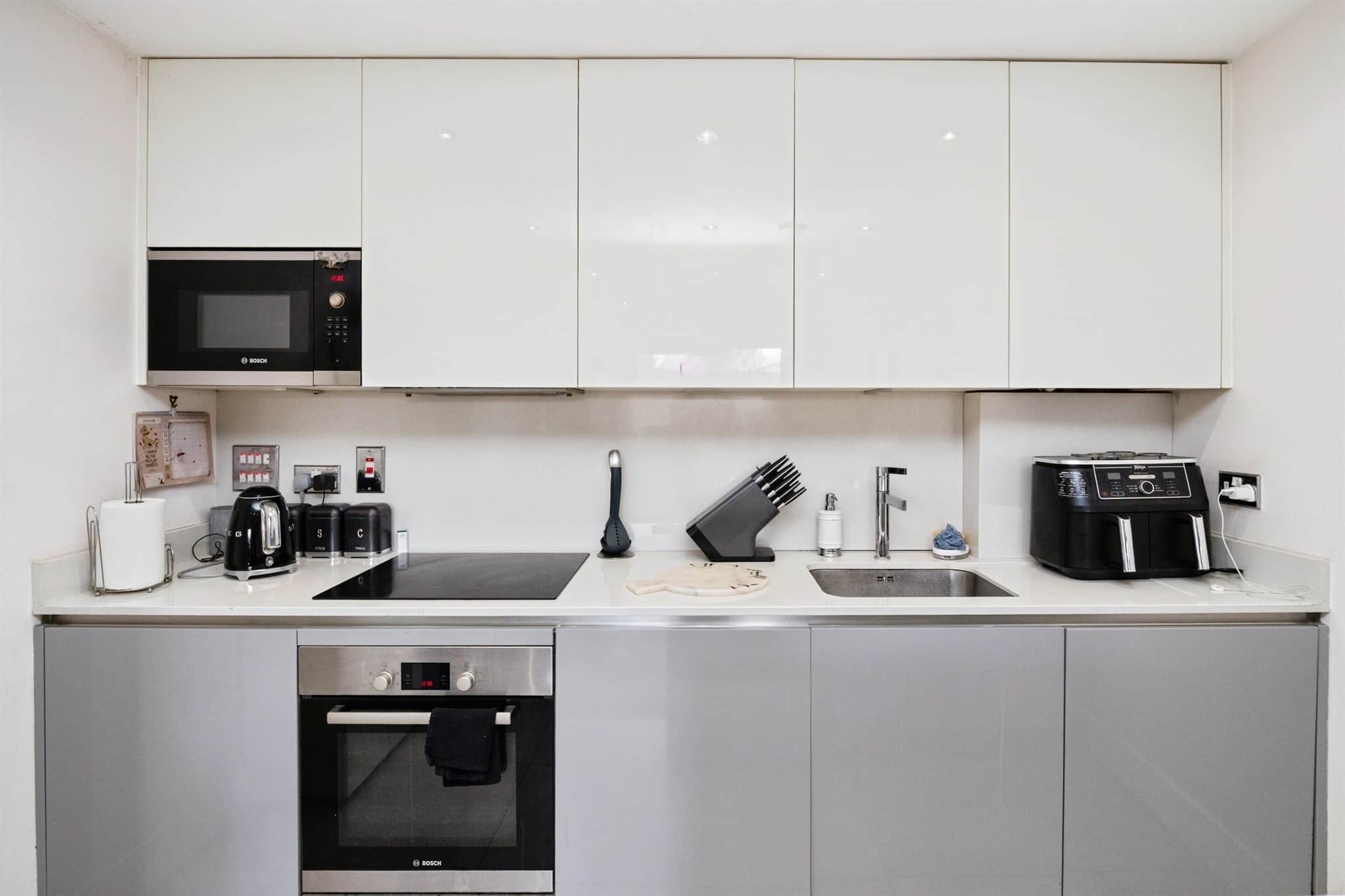 Property at Lyons Crescent, Tonbridge