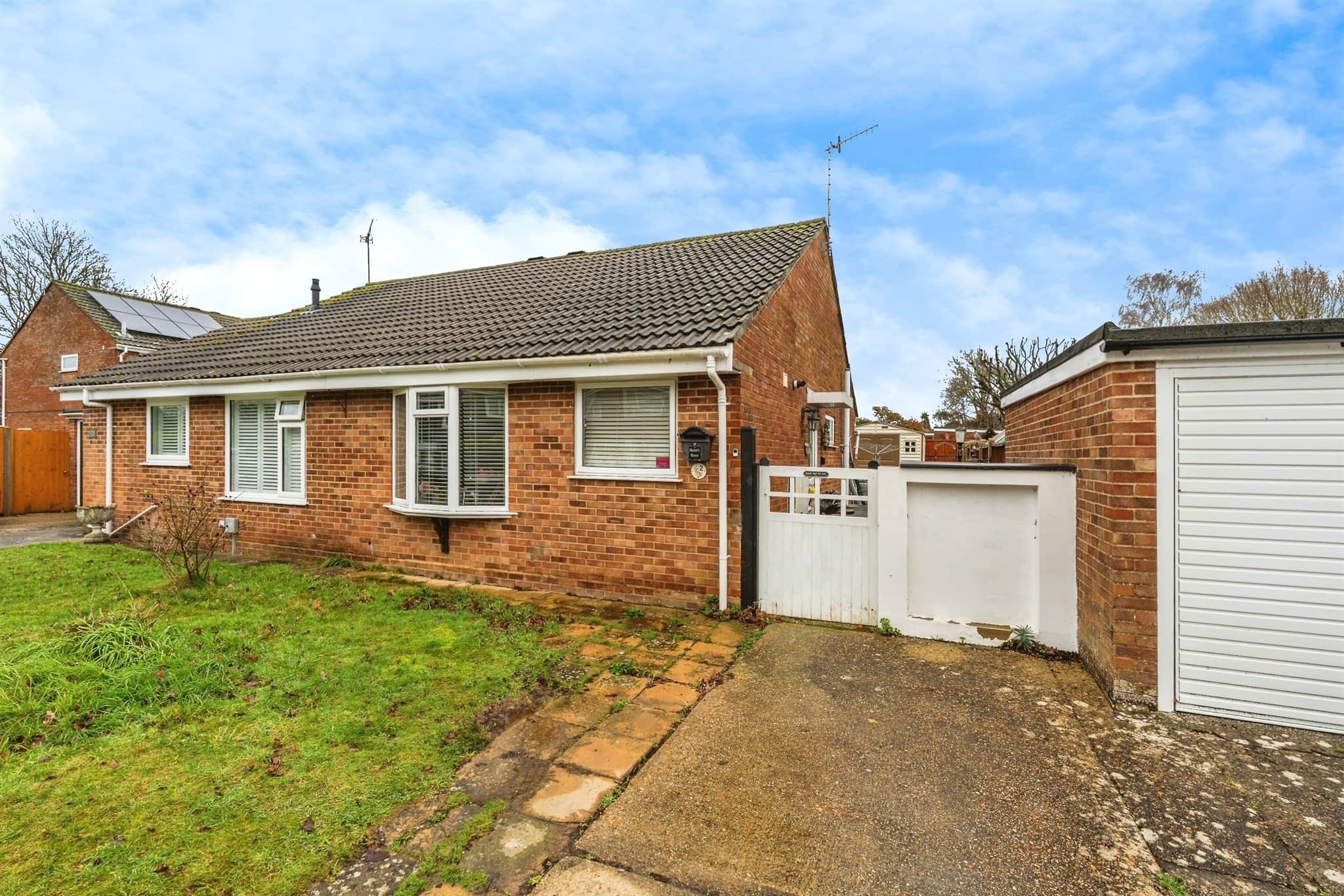 Property at Caledonia Drive, Dibden, Southampton